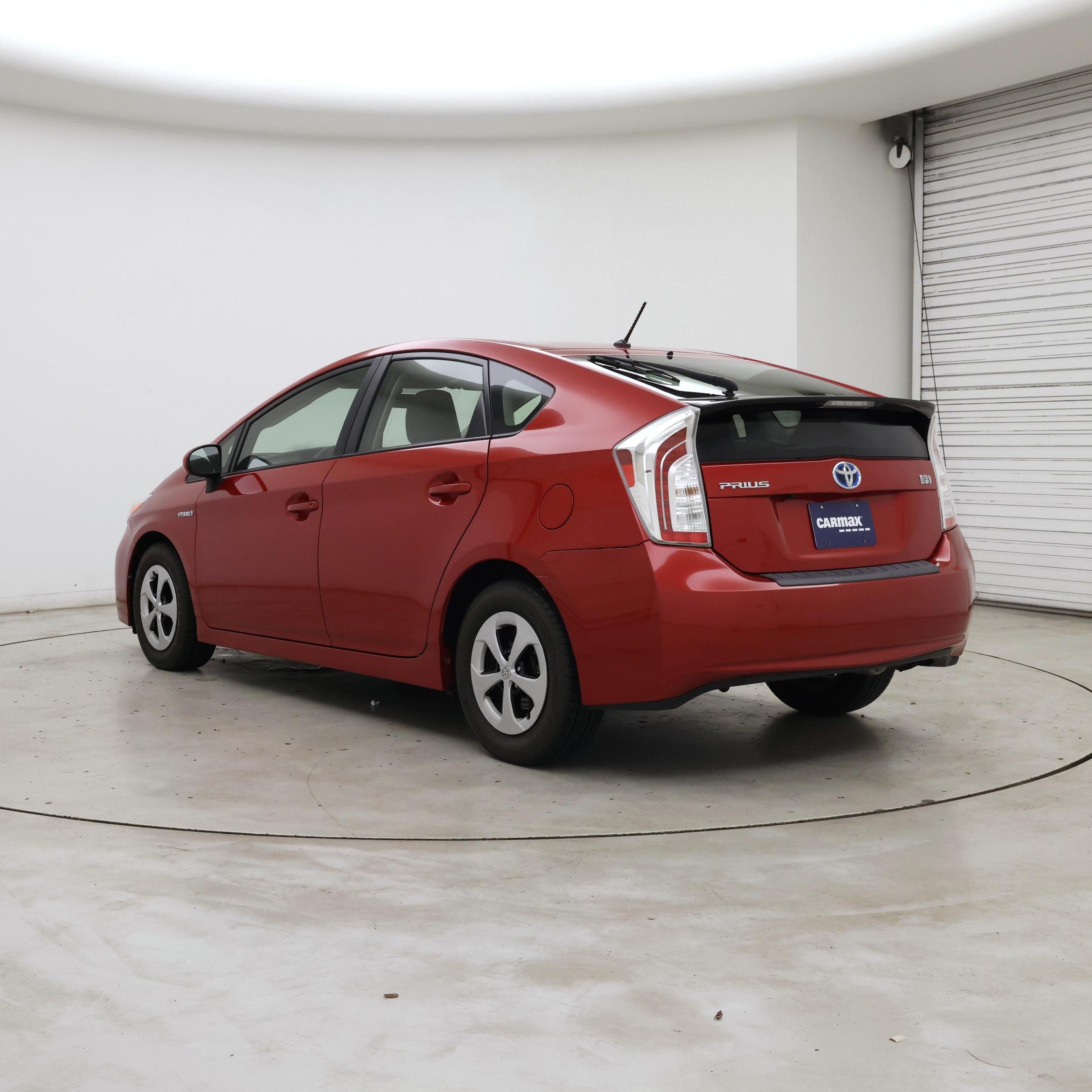 Thumbnail: 2015 Toyota Prius - 2