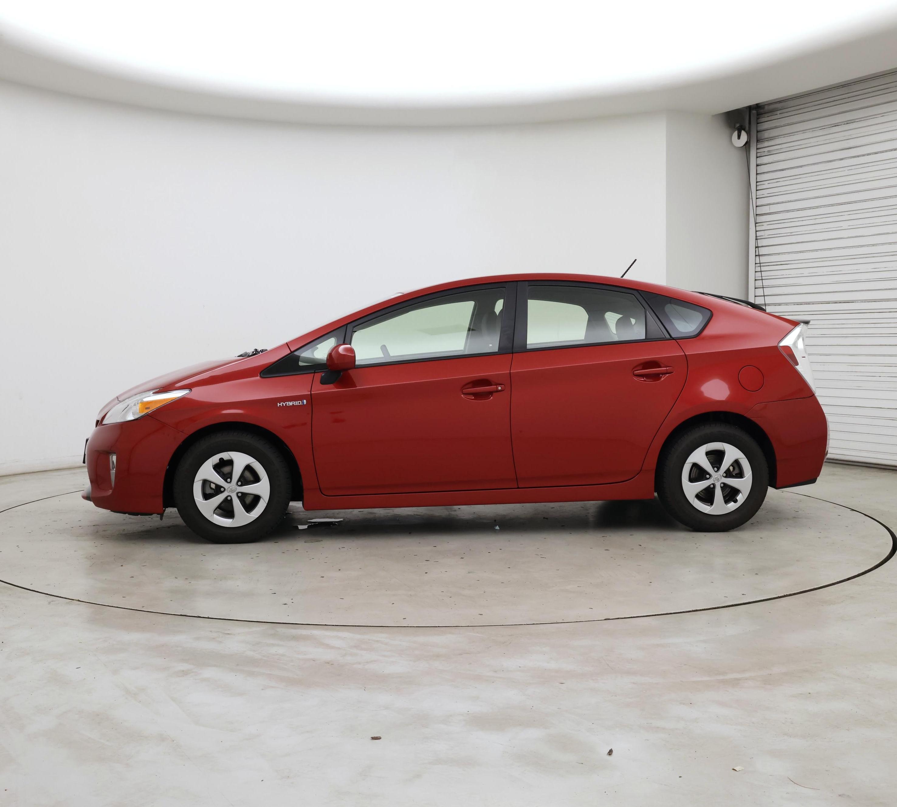 Thumbnail: 2015 Toyota Prius - 3