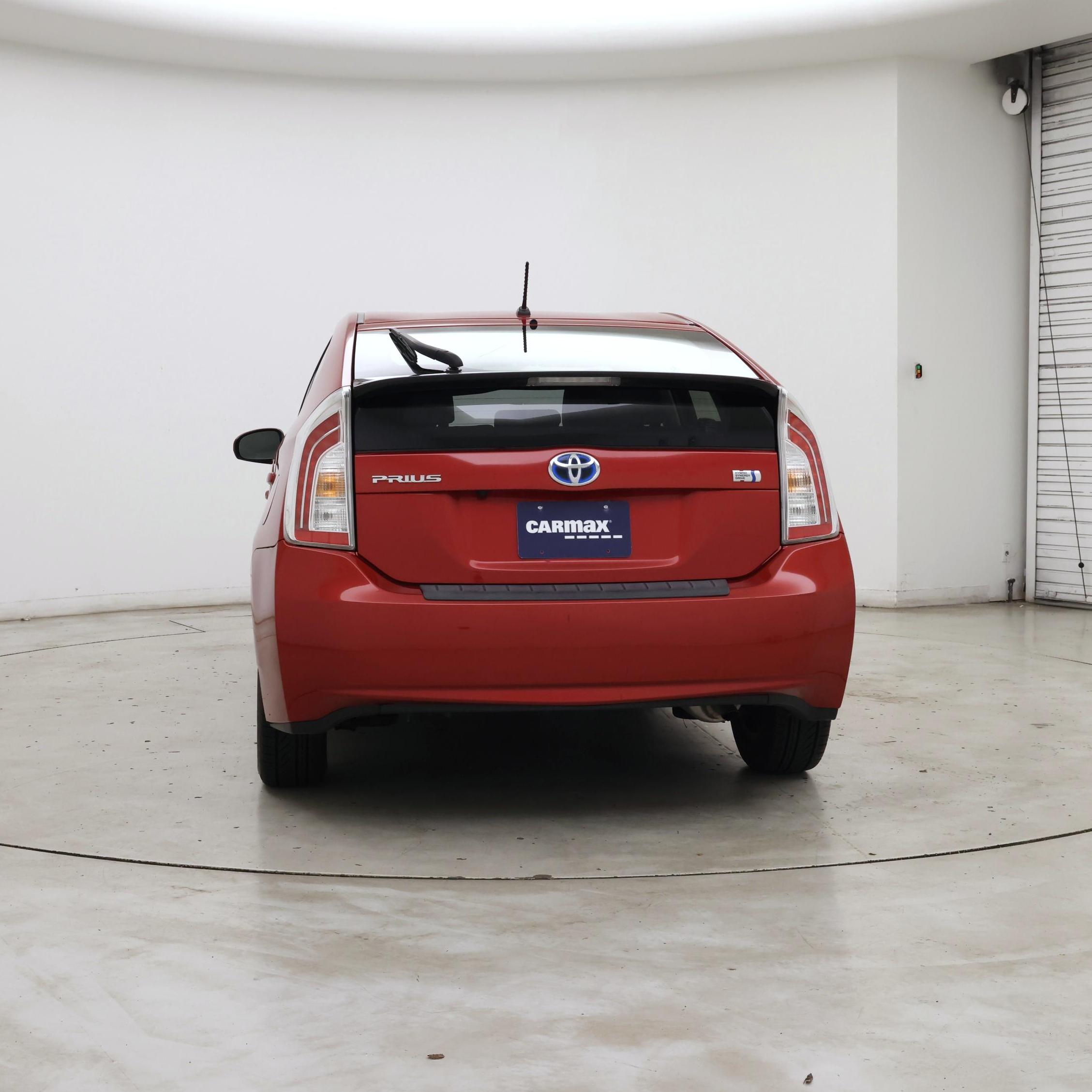 Thumbnail: 2015 Toyota Prius - 6