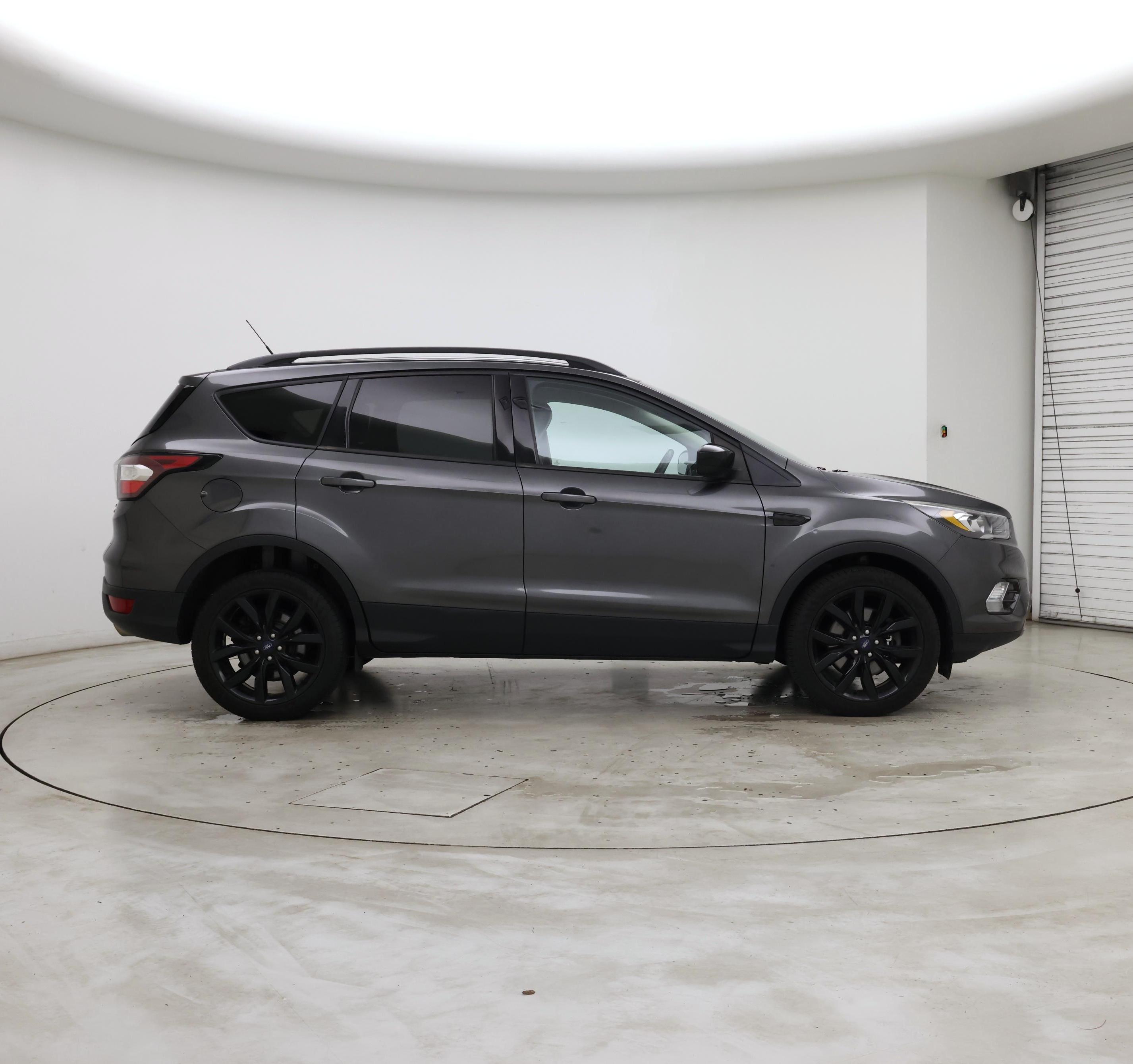 Thumbnail: 2018 Ford Escape - 7