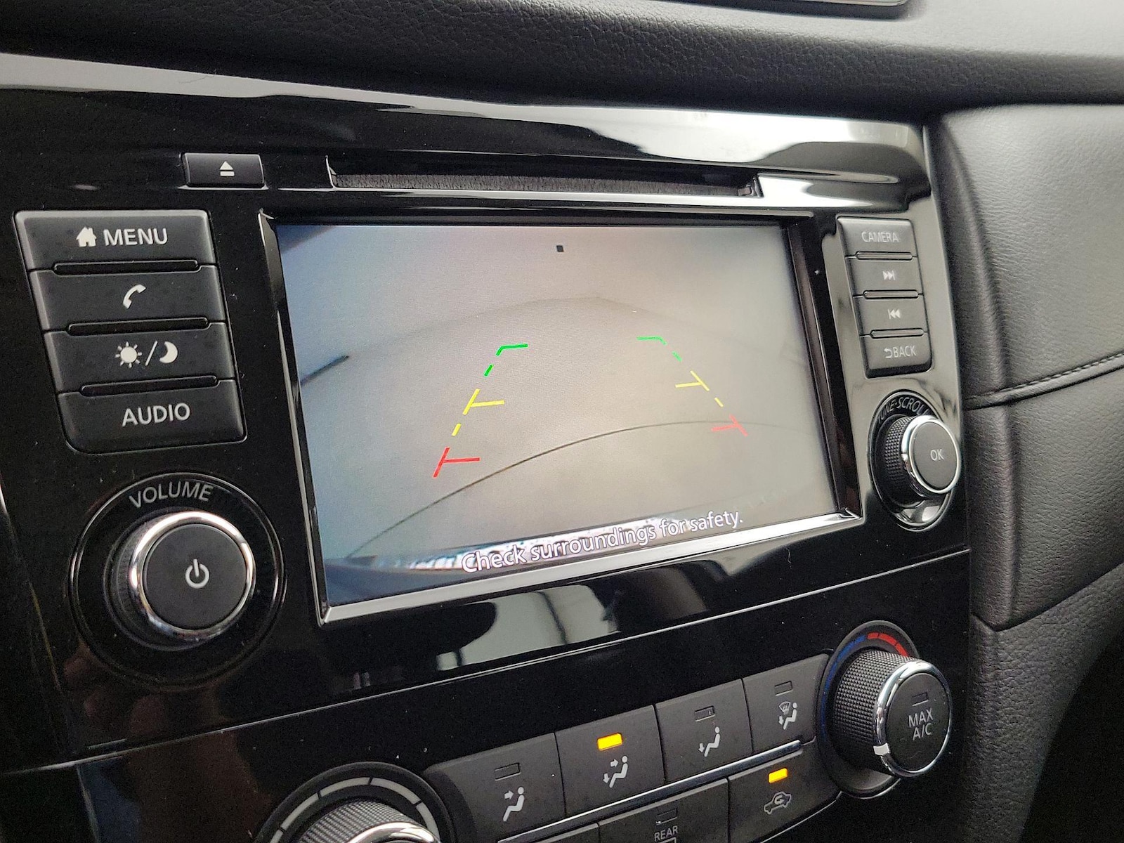 2019 Nissan Rogue S - Photo 15