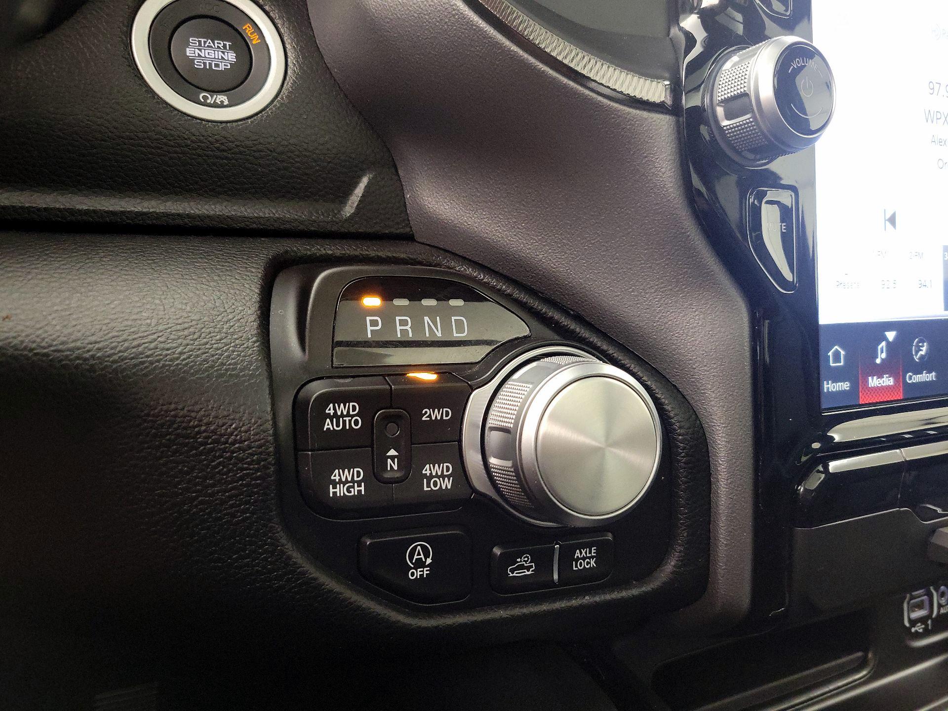 Thumbnail: 2024 RAM 1500 - 18