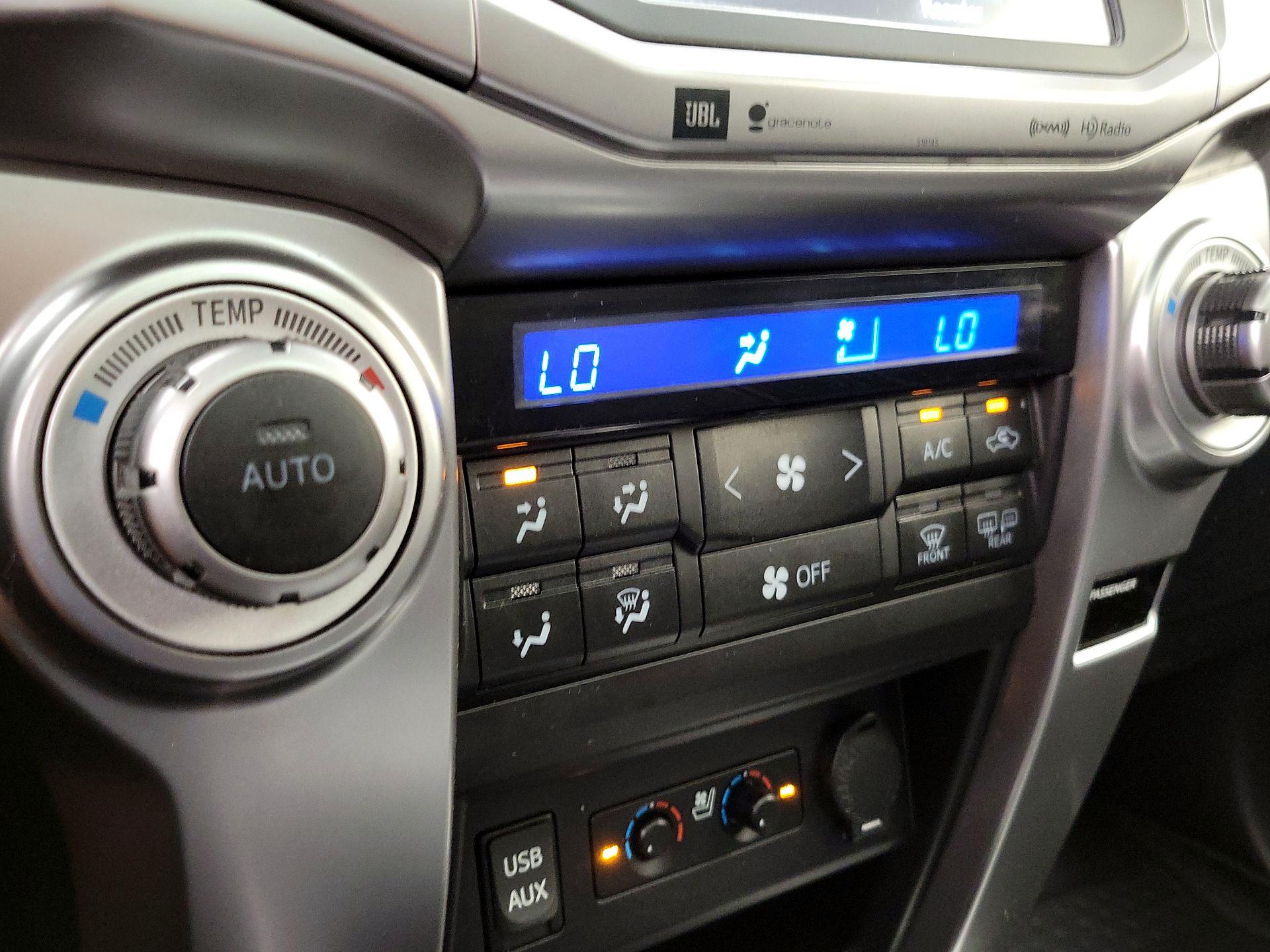 Thumbnail: 2018 Toyota 4Runner - 17