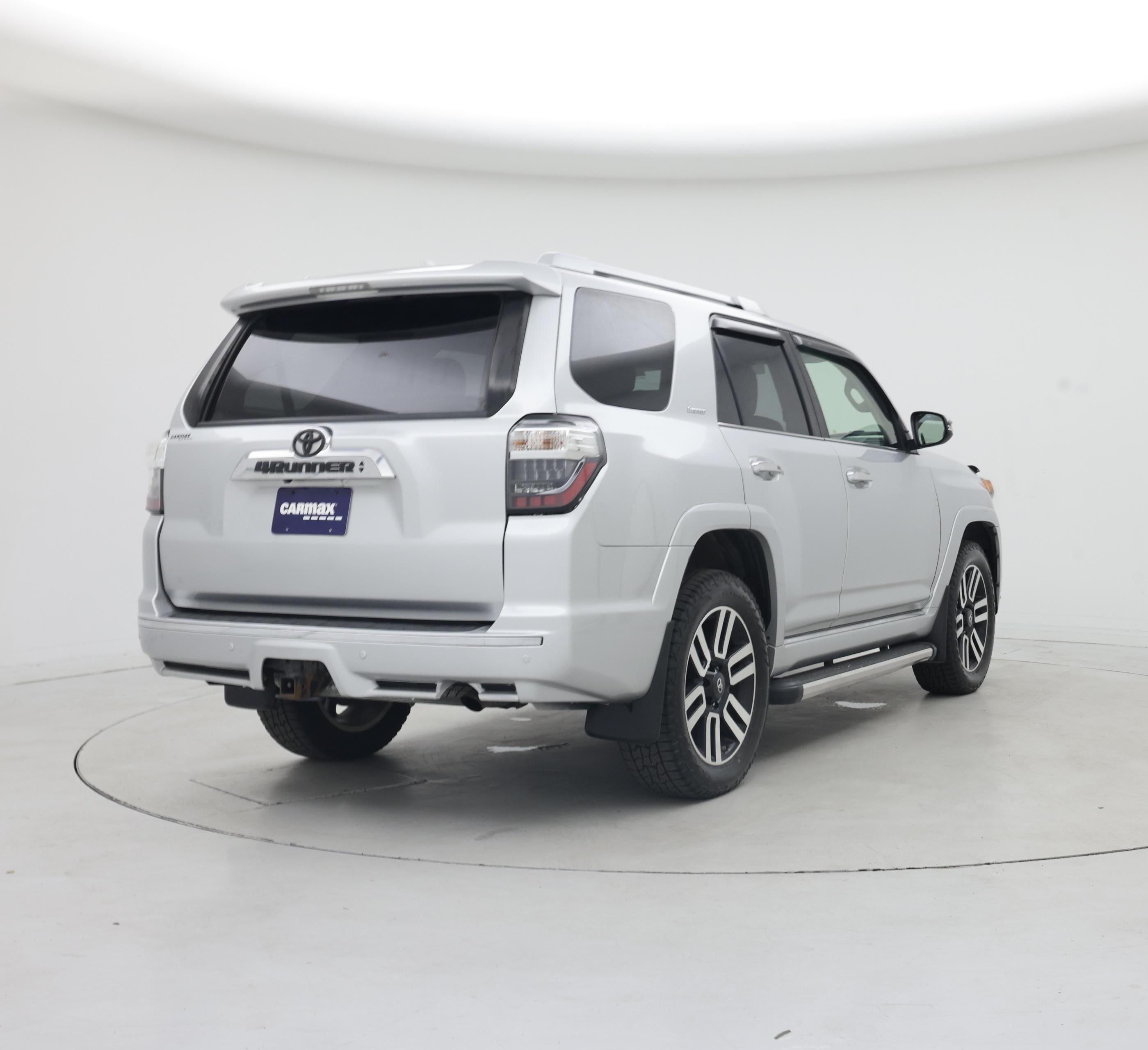 Thumbnail: 2018 Toyota 4Runner - 8