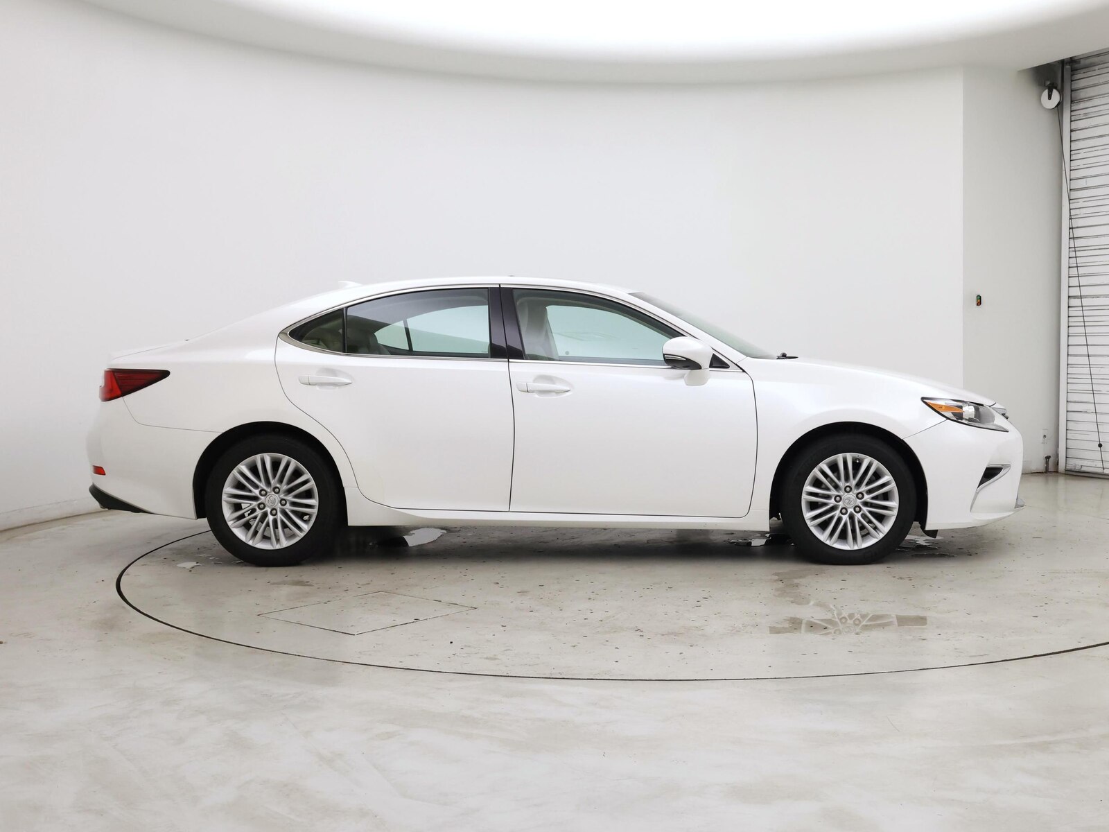 2017 Lexus ES 350 - Photo 8