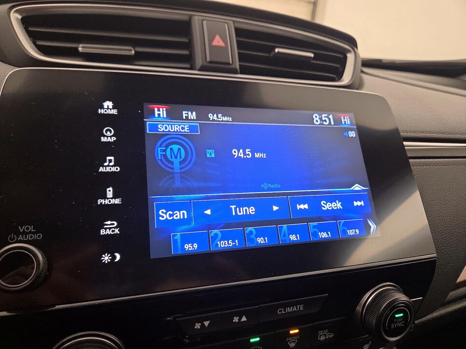 2022 Honda CR-V Touring - Photo 17