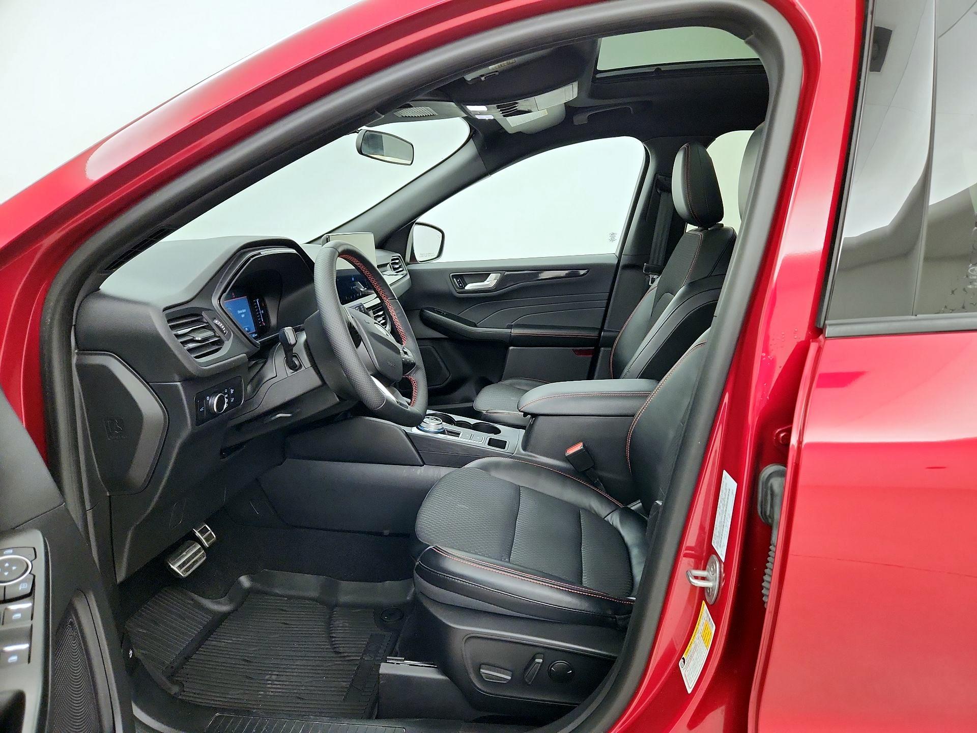 Thumbnail: 2023 Ford Escape - 11