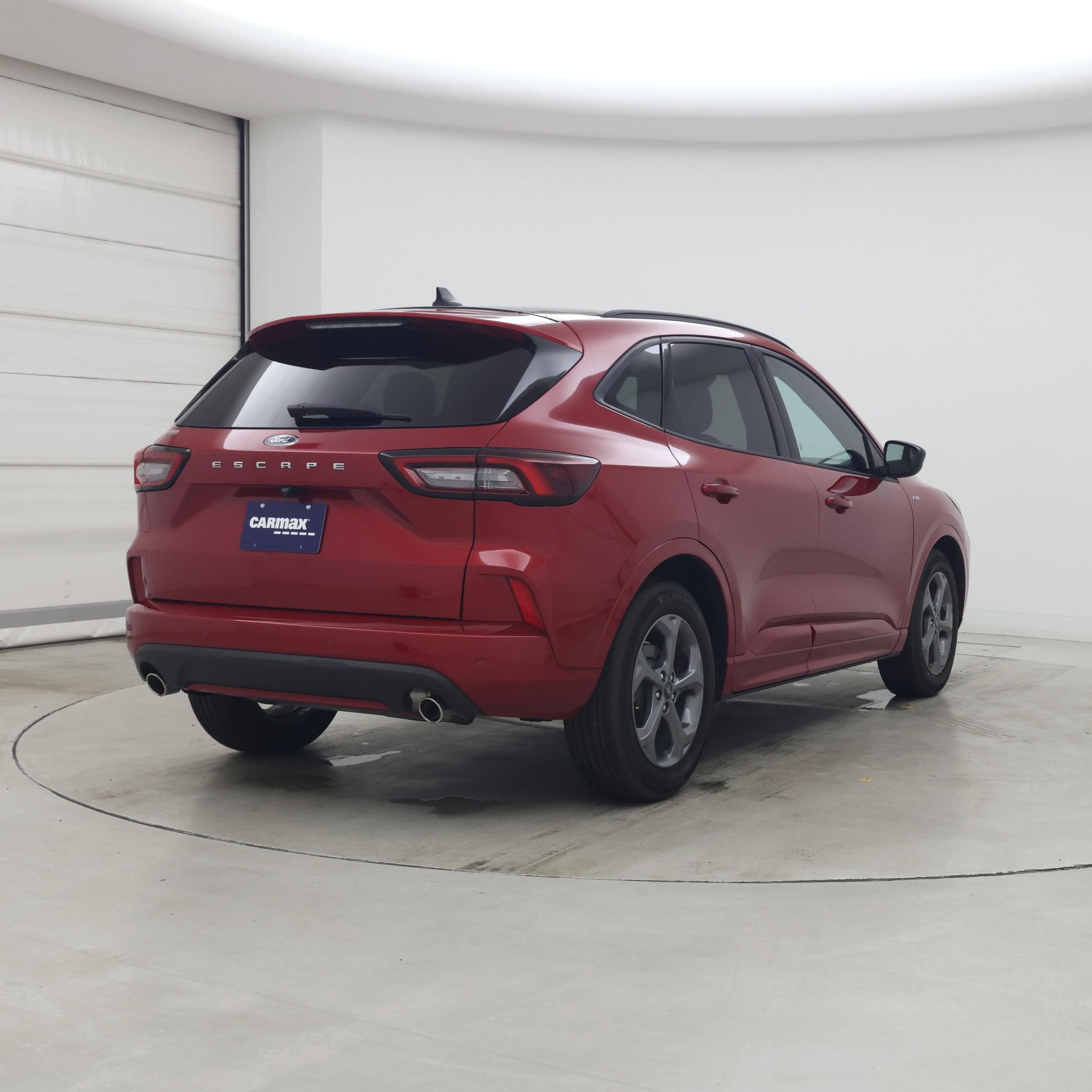 Thumbnail: 2023 Ford Escape - 8