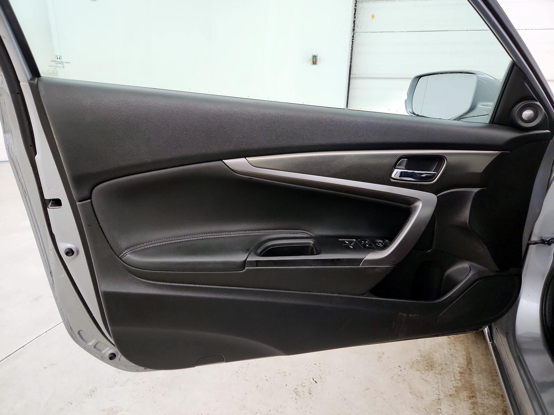 Thumbnail: 2016 Honda Accord - 12