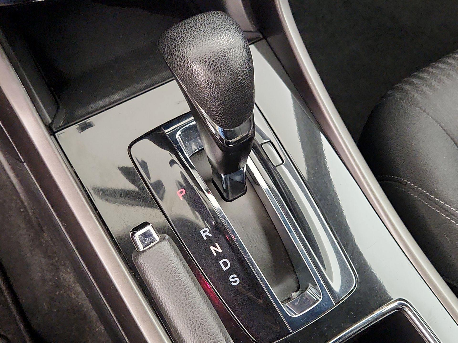 Thumbnail: 2016 Honda Accord - 17