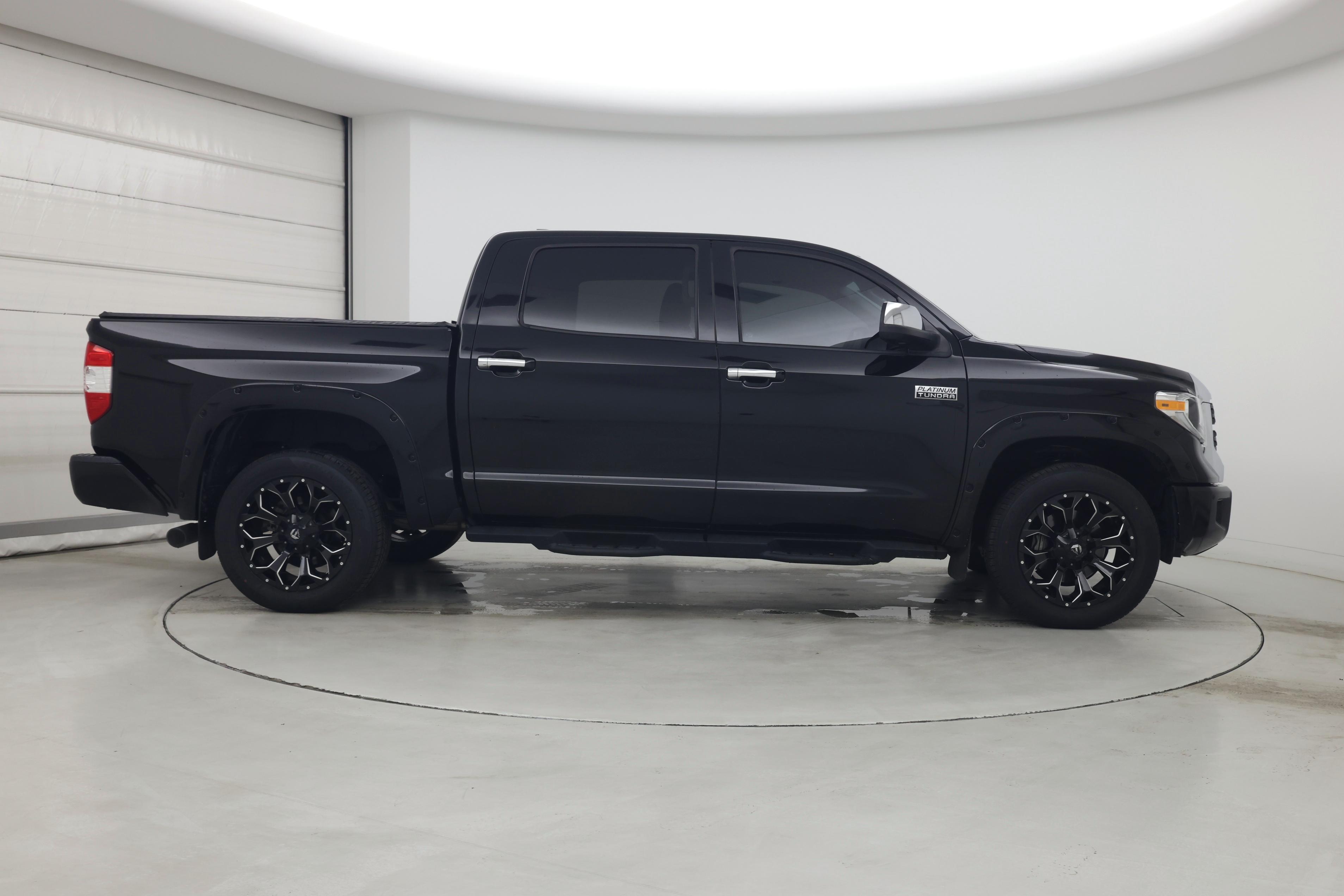 Thumbnail: 2021 Toyota Tundra - 7