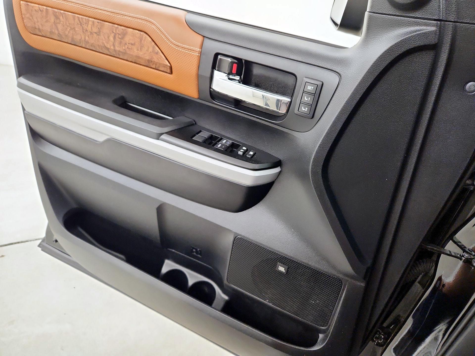 Thumbnail: 2021 Toyota Tundra - 11