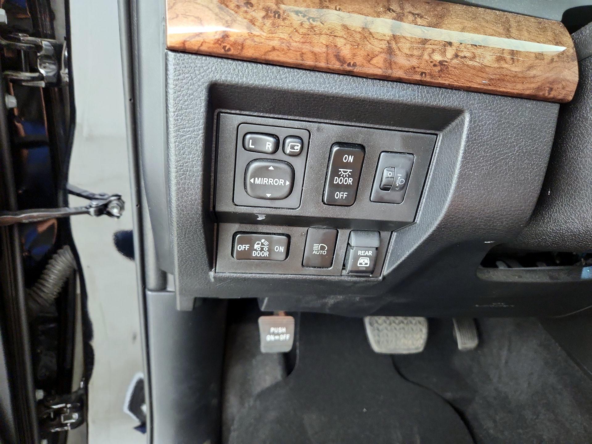 Thumbnail: 2021 Toyota Tundra - 13