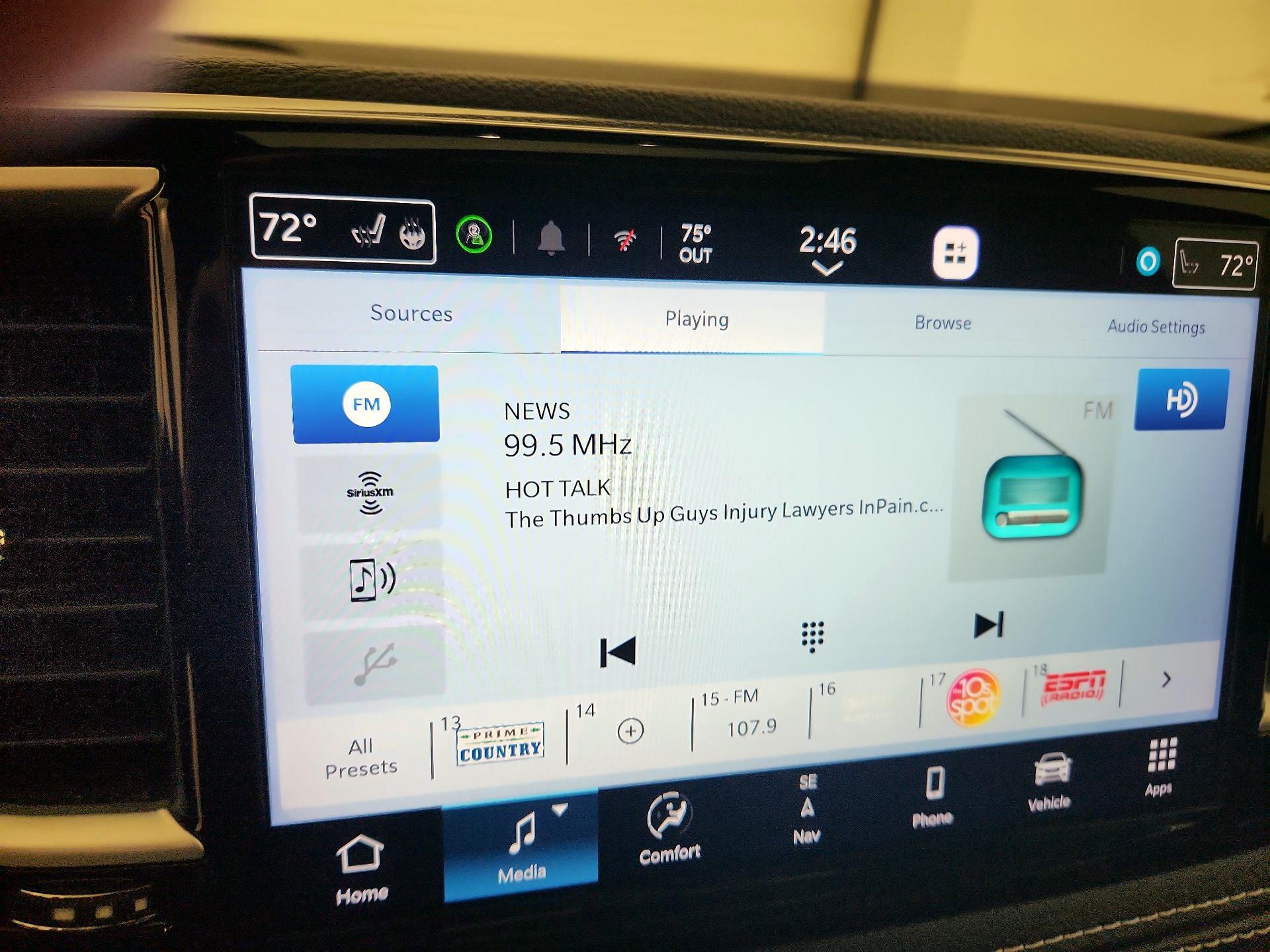 Thumbnail: 2021 Chrysler Pacifica - 16