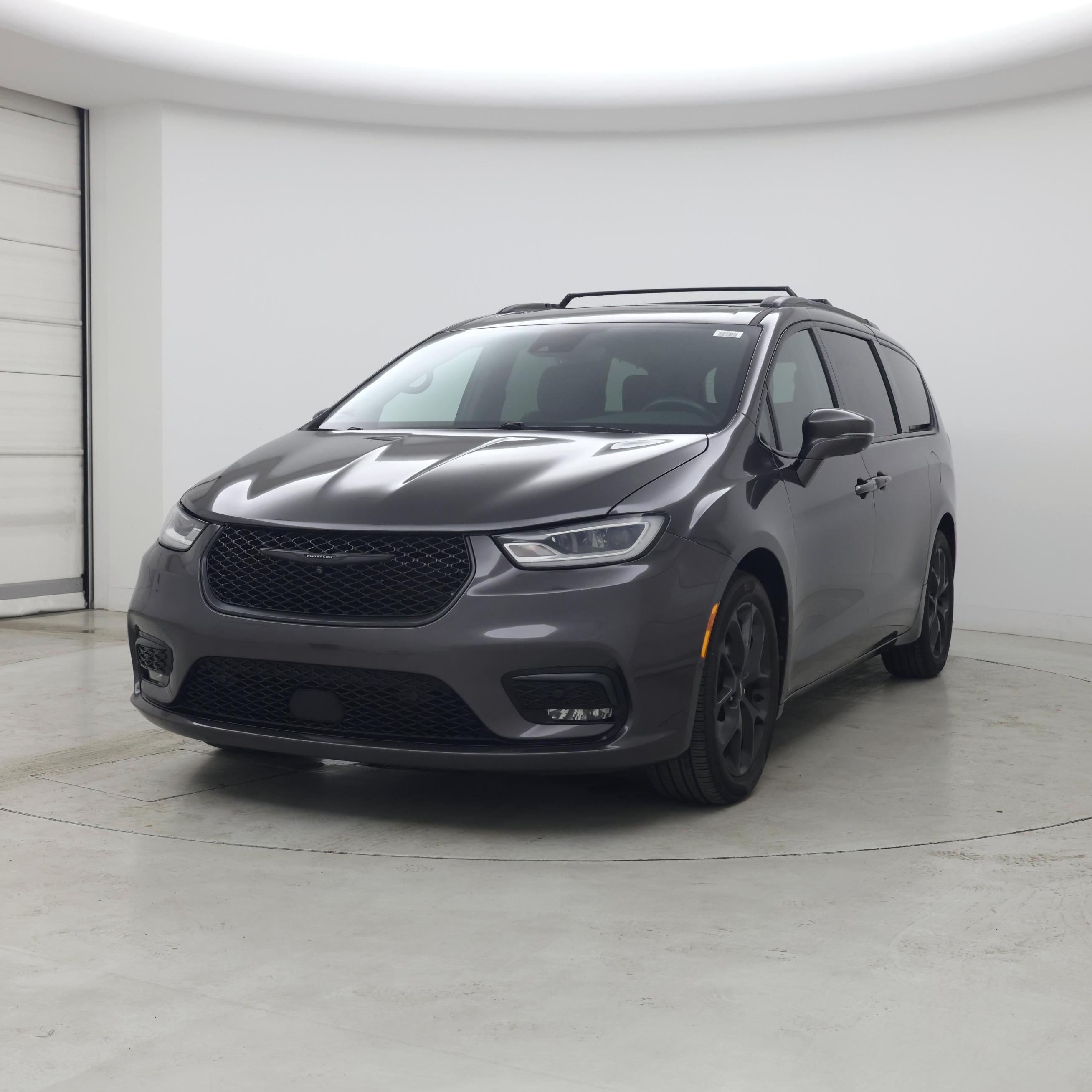 Thumbnail: 2021 Chrysler Pacifica - 4