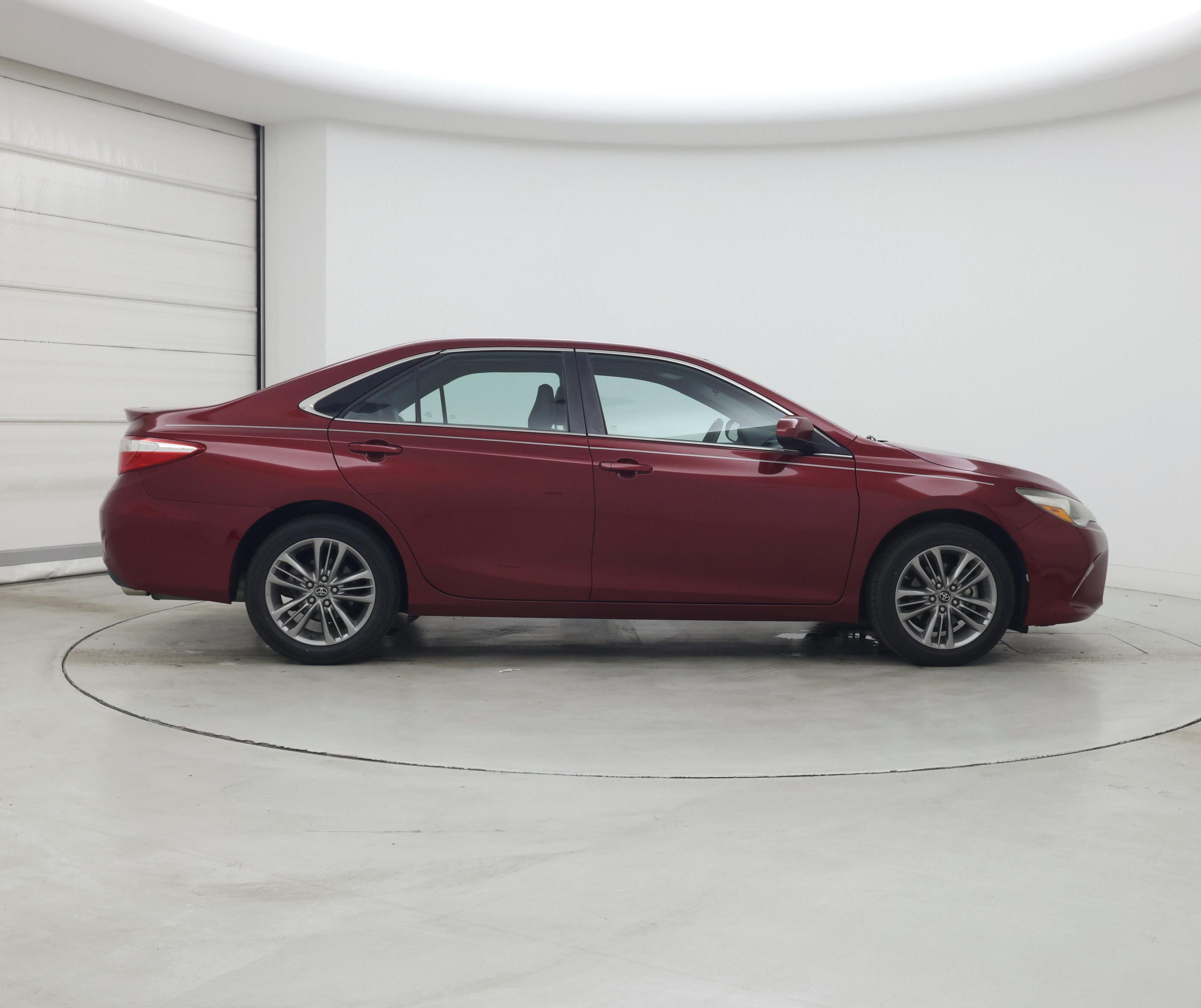 Thumbnail: 2017 Toyota Camry - 7