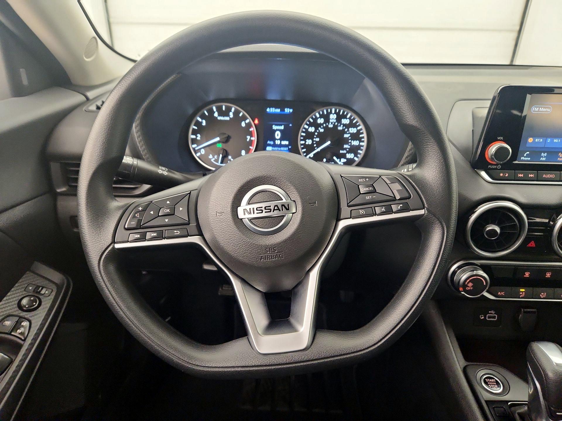 Thumbnail: 2022 Nissan Sentra - 10