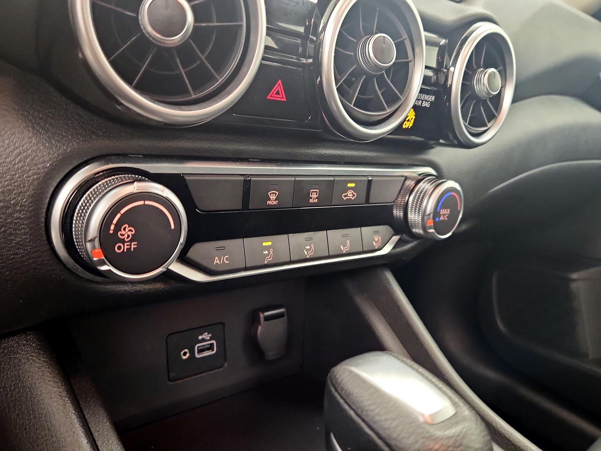 Thumbnail: 2022 Nissan Sentra - 16