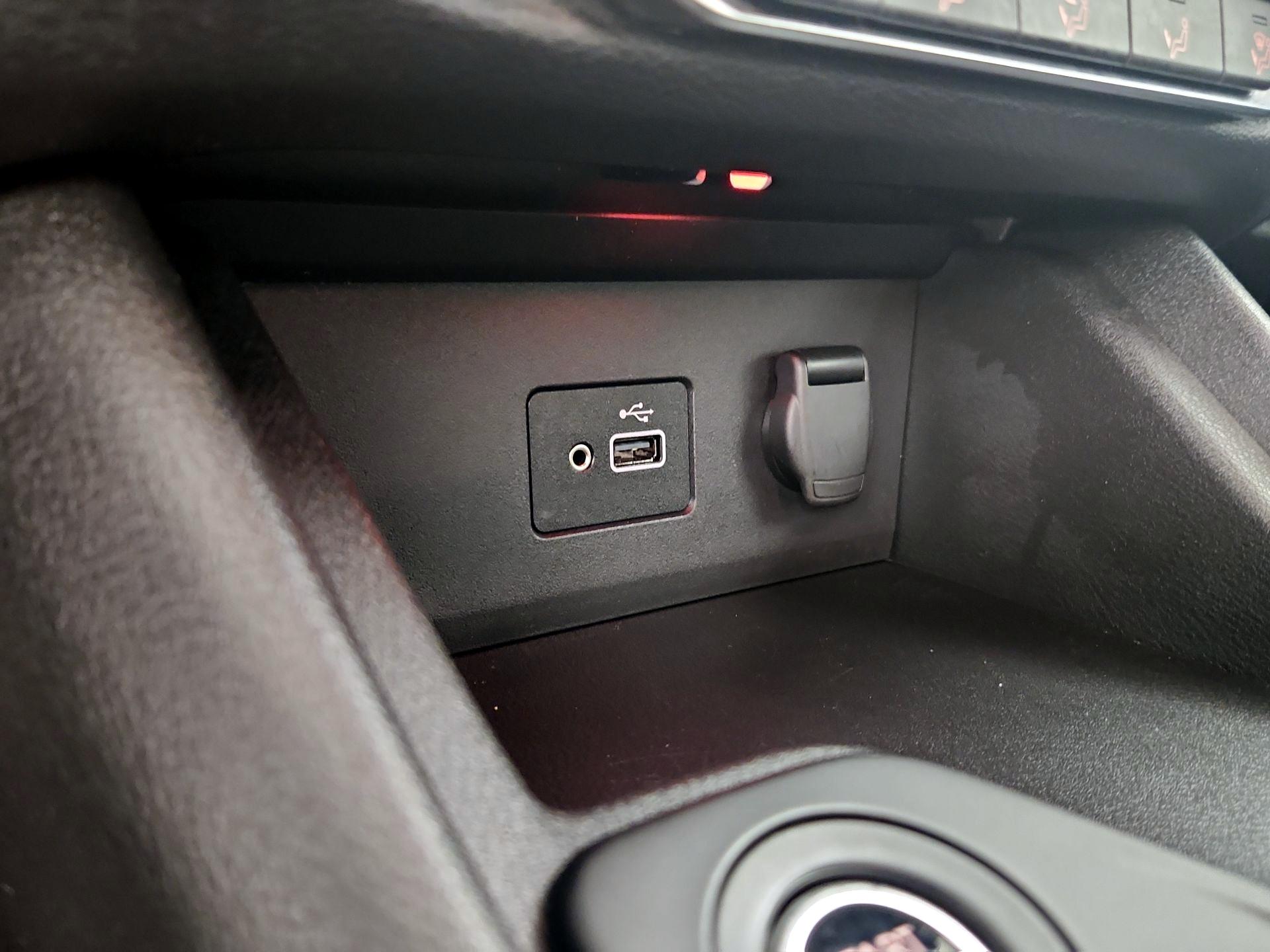 Thumbnail: 2022 Nissan Sentra - 18