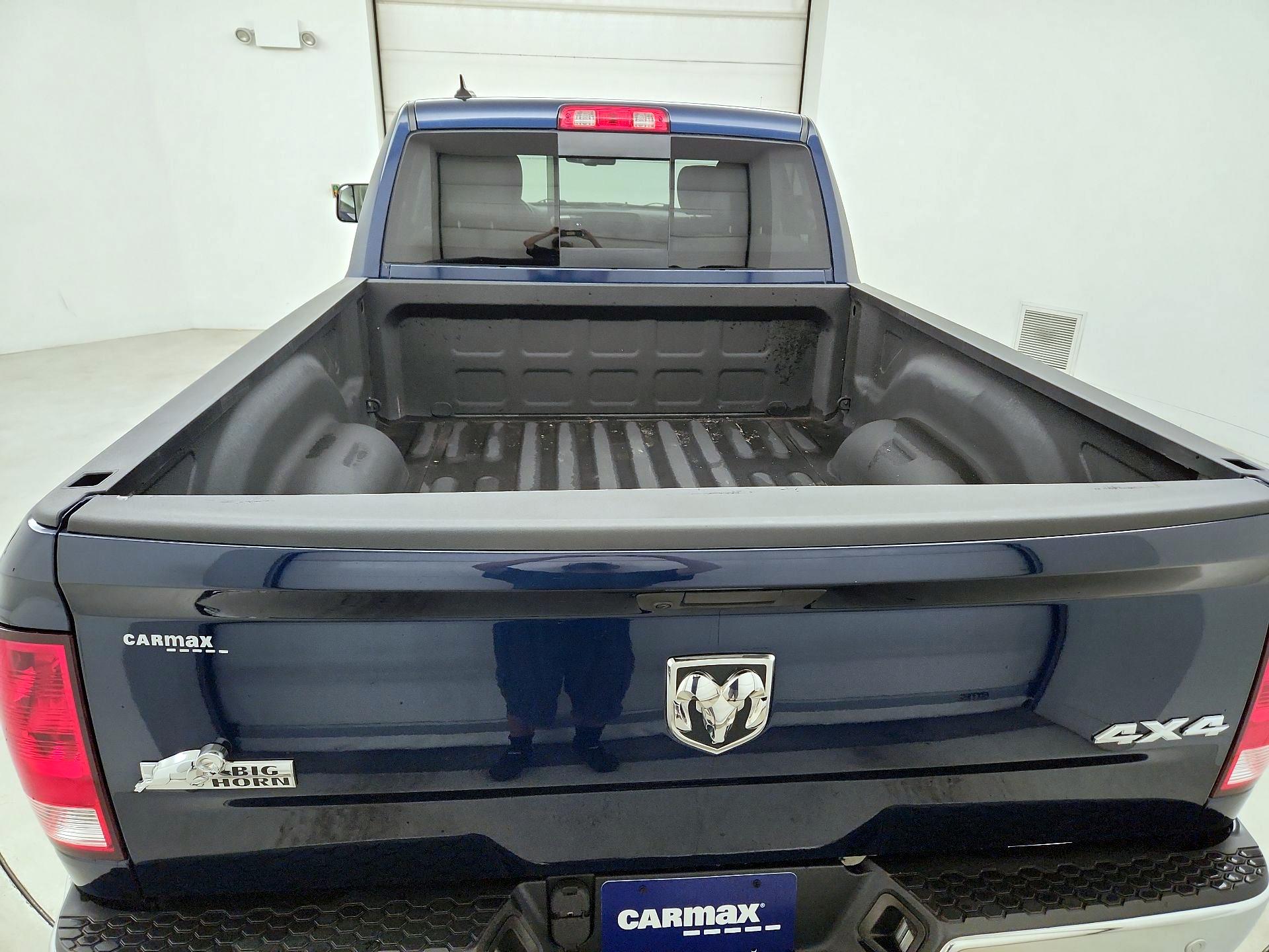 Thumbnail: 2019 RAM 1500 Classic - 20