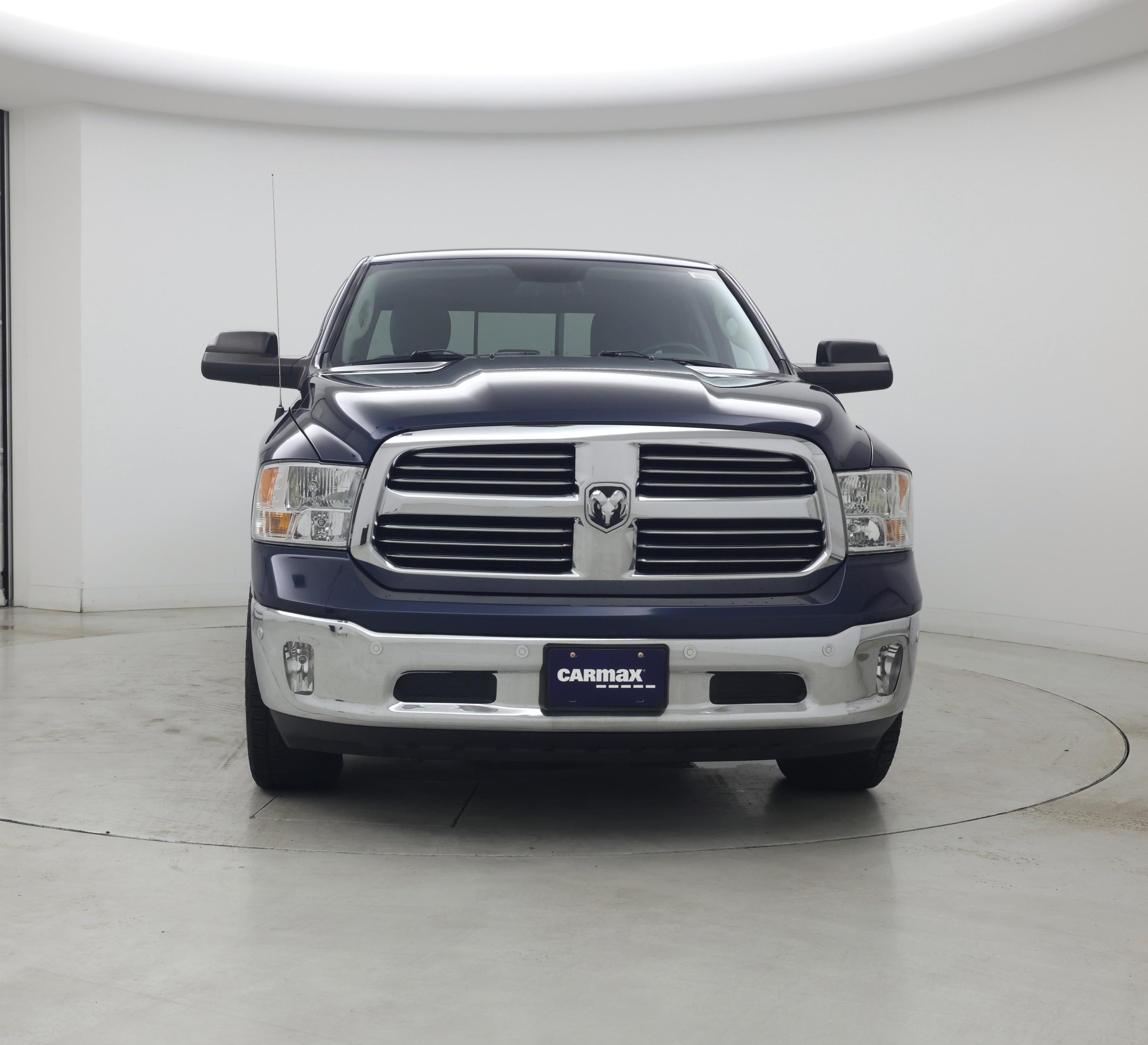 Thumbnail: 2019 RAM 1500 Classic - 5