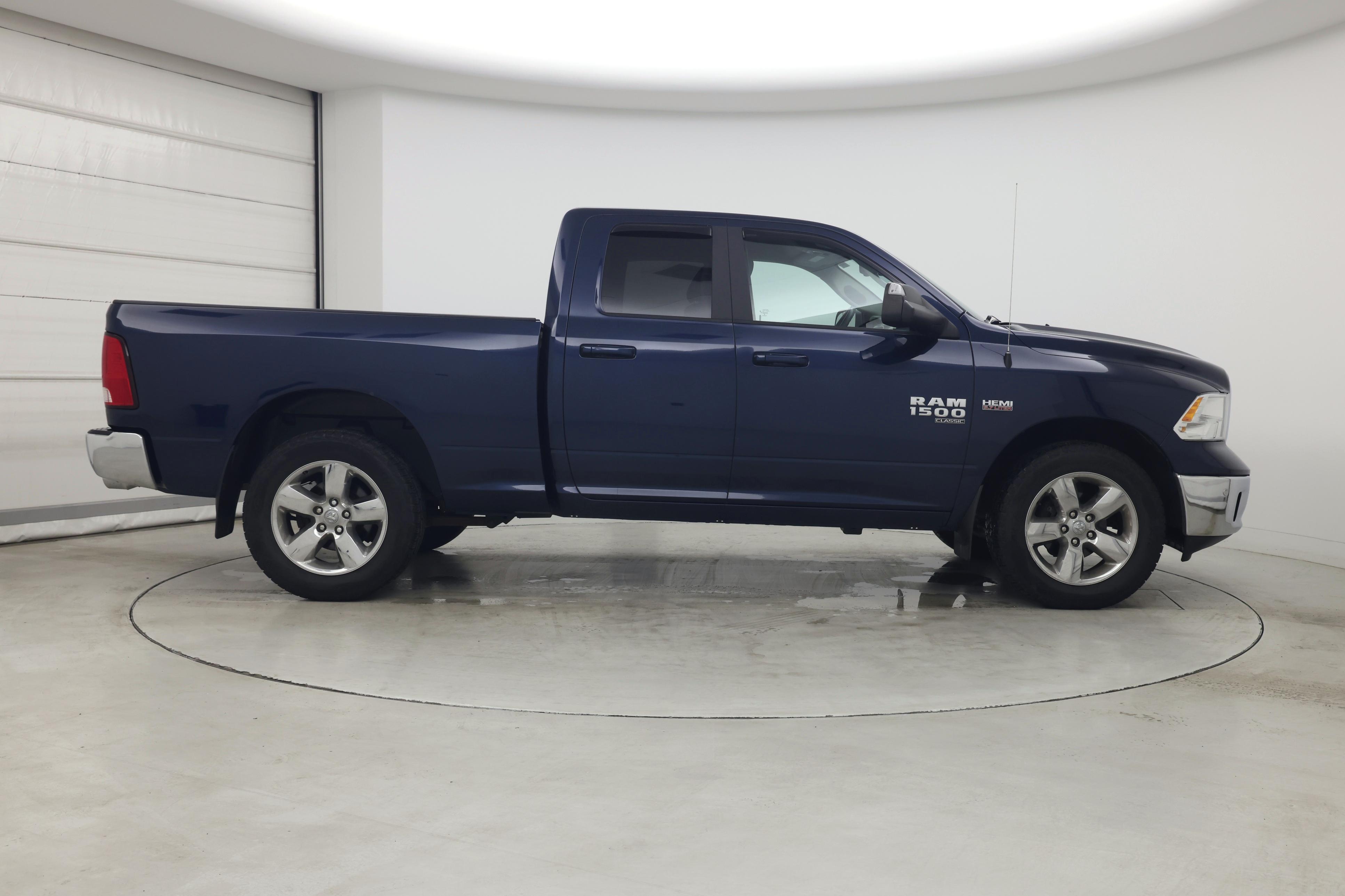 Thumbnail: 2019 RAM 1500 Classic - 7