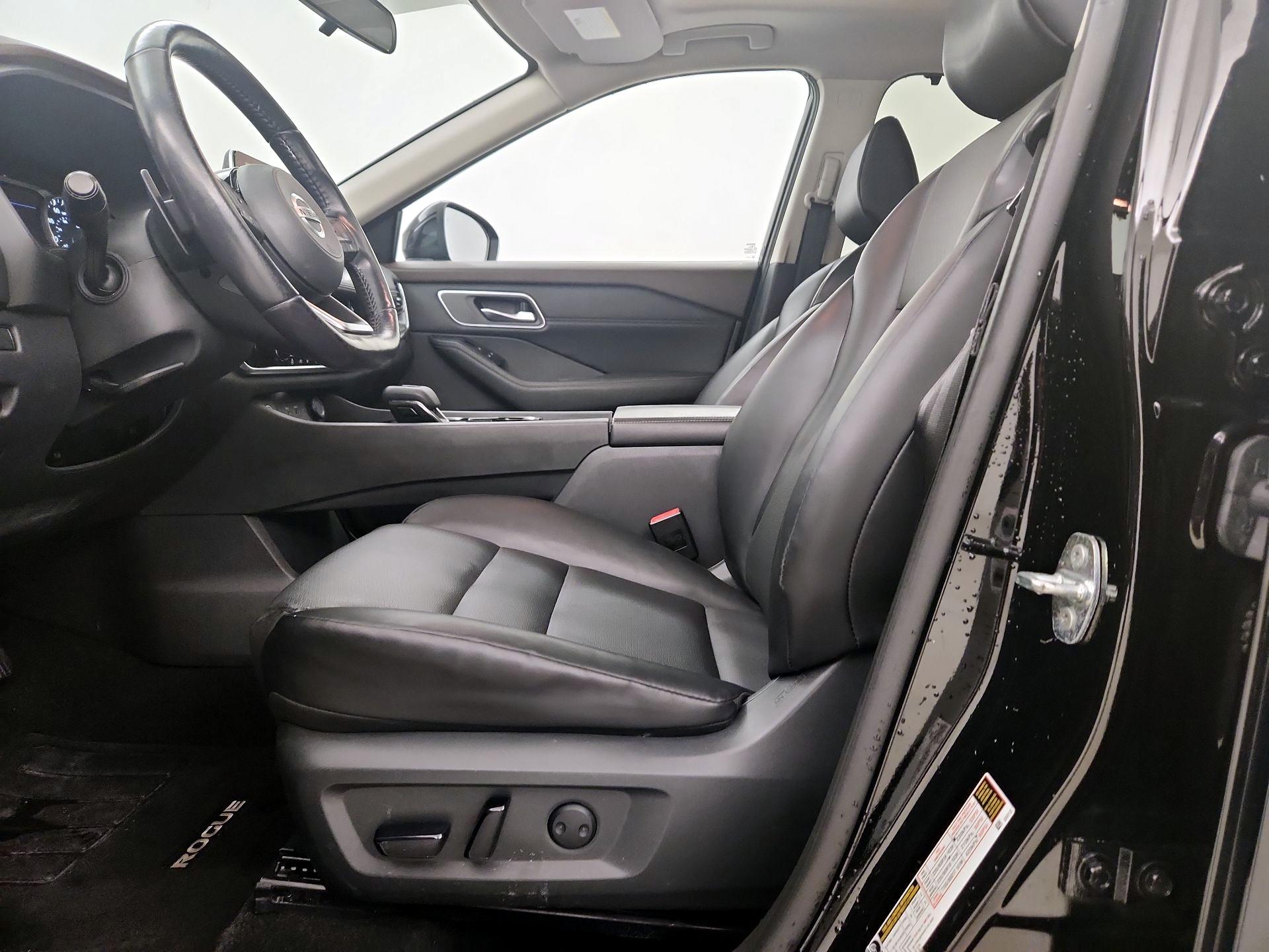 Thumbnail: 2021 Nissan Rogue - 11