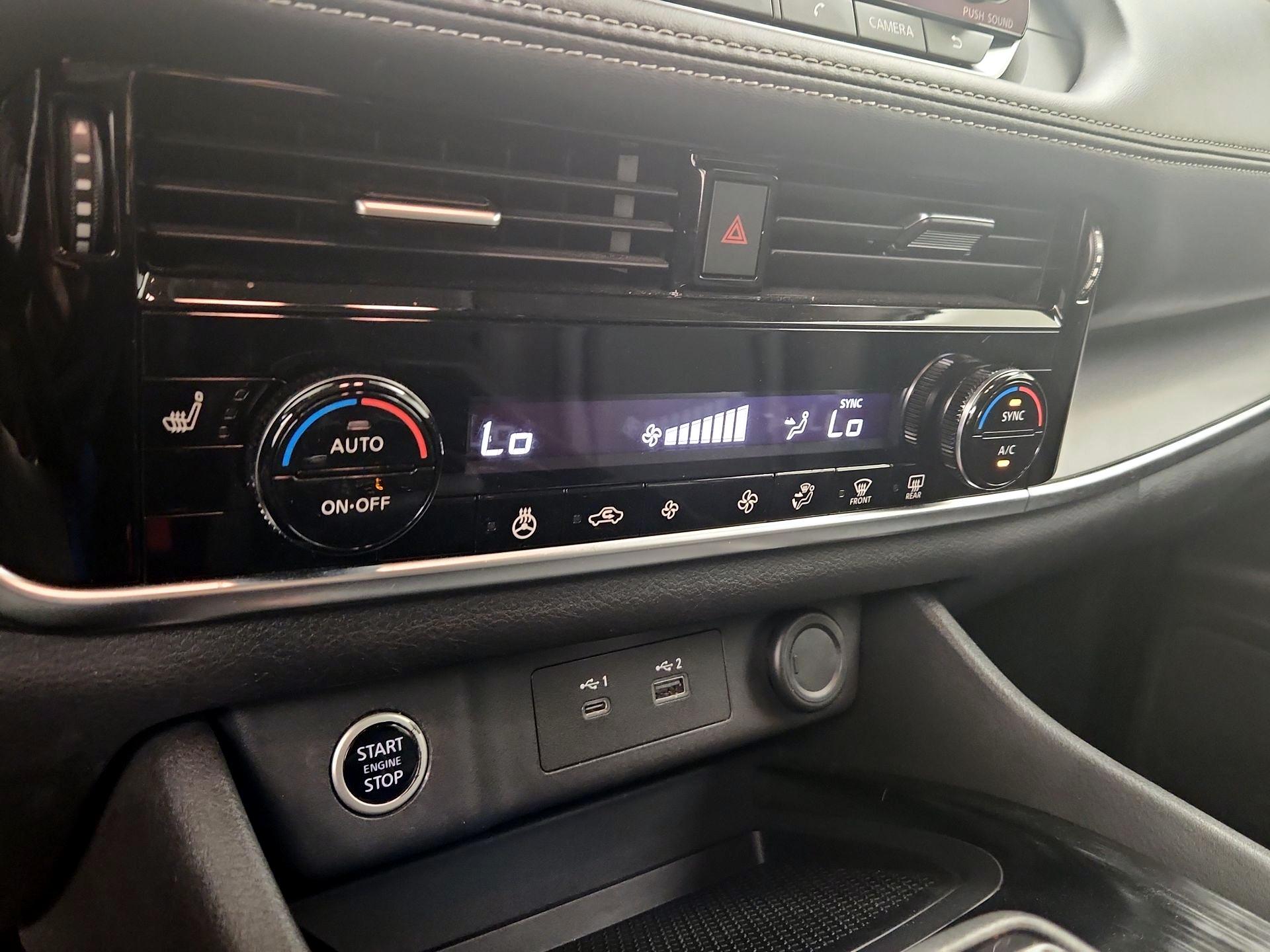 Thumbnail: 2021 Nissan Rogue - 16