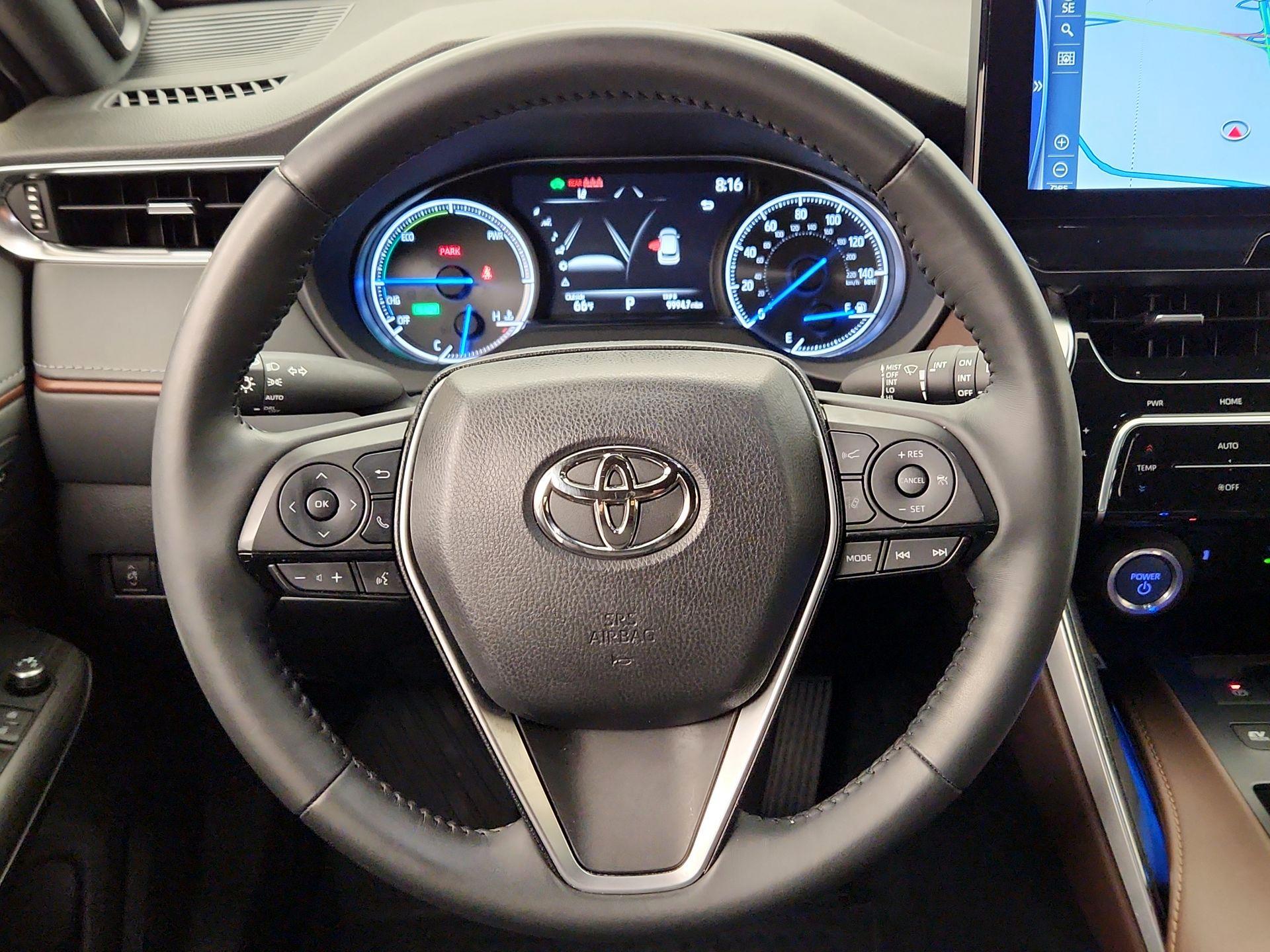 Thumbnail: 2021 Toyota Venza - 10