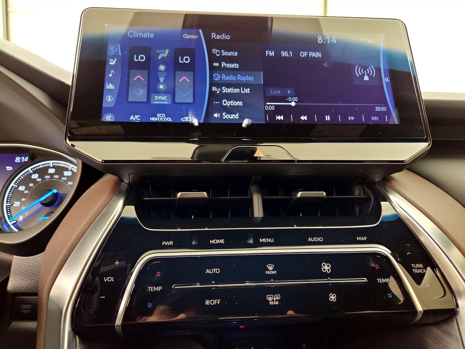 Thumbnail: 2021 Toyota Venza - 17