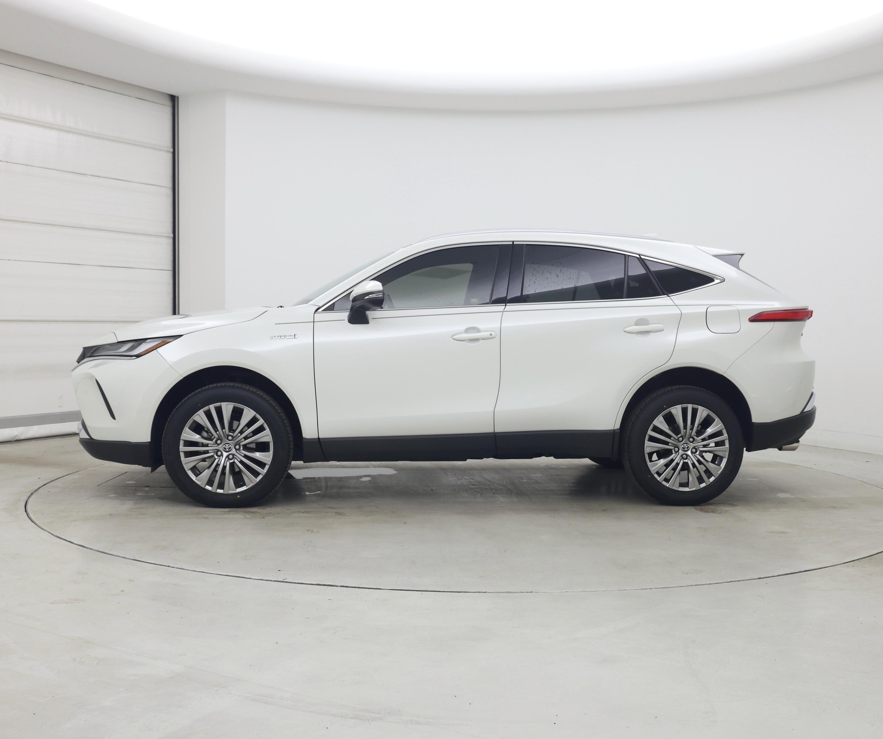 Thumbnail: 2021 Toyota Venza - 3