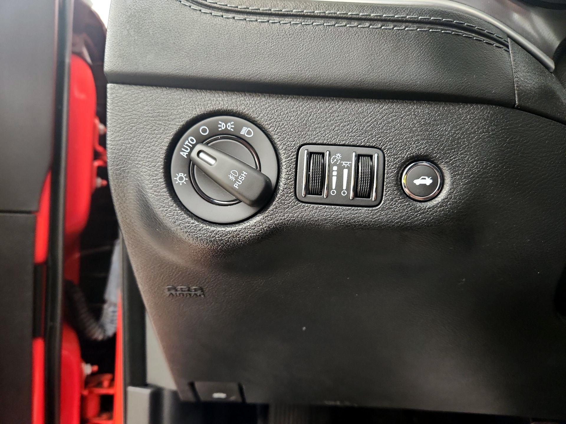 Thumbnail: 2021 Dodge Charger - 13