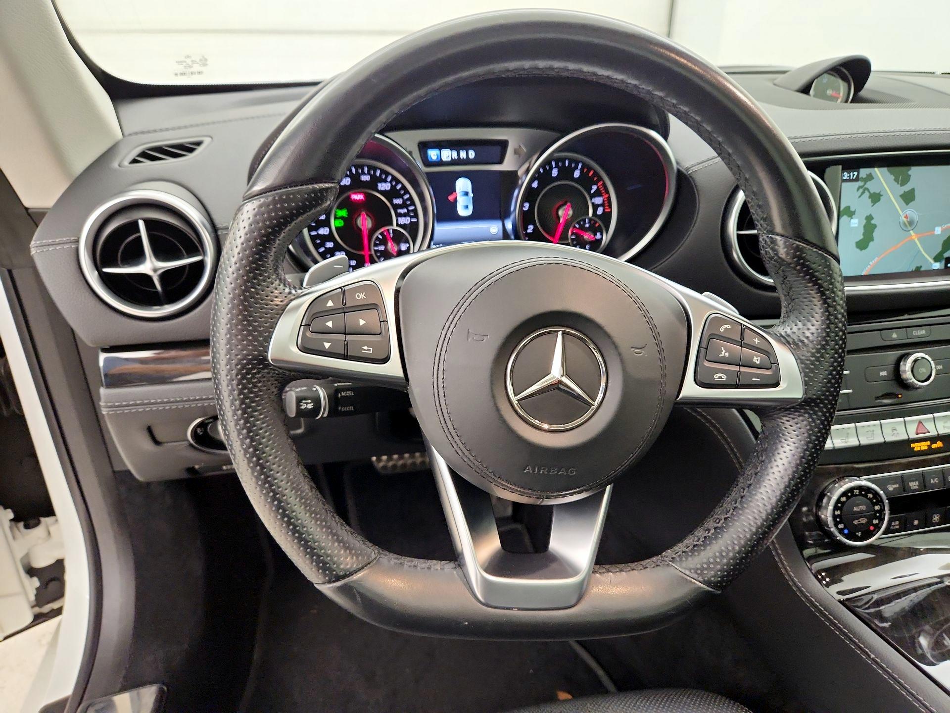 Thumbnail: 2018 Mercedes-Benz SL-Class - 10