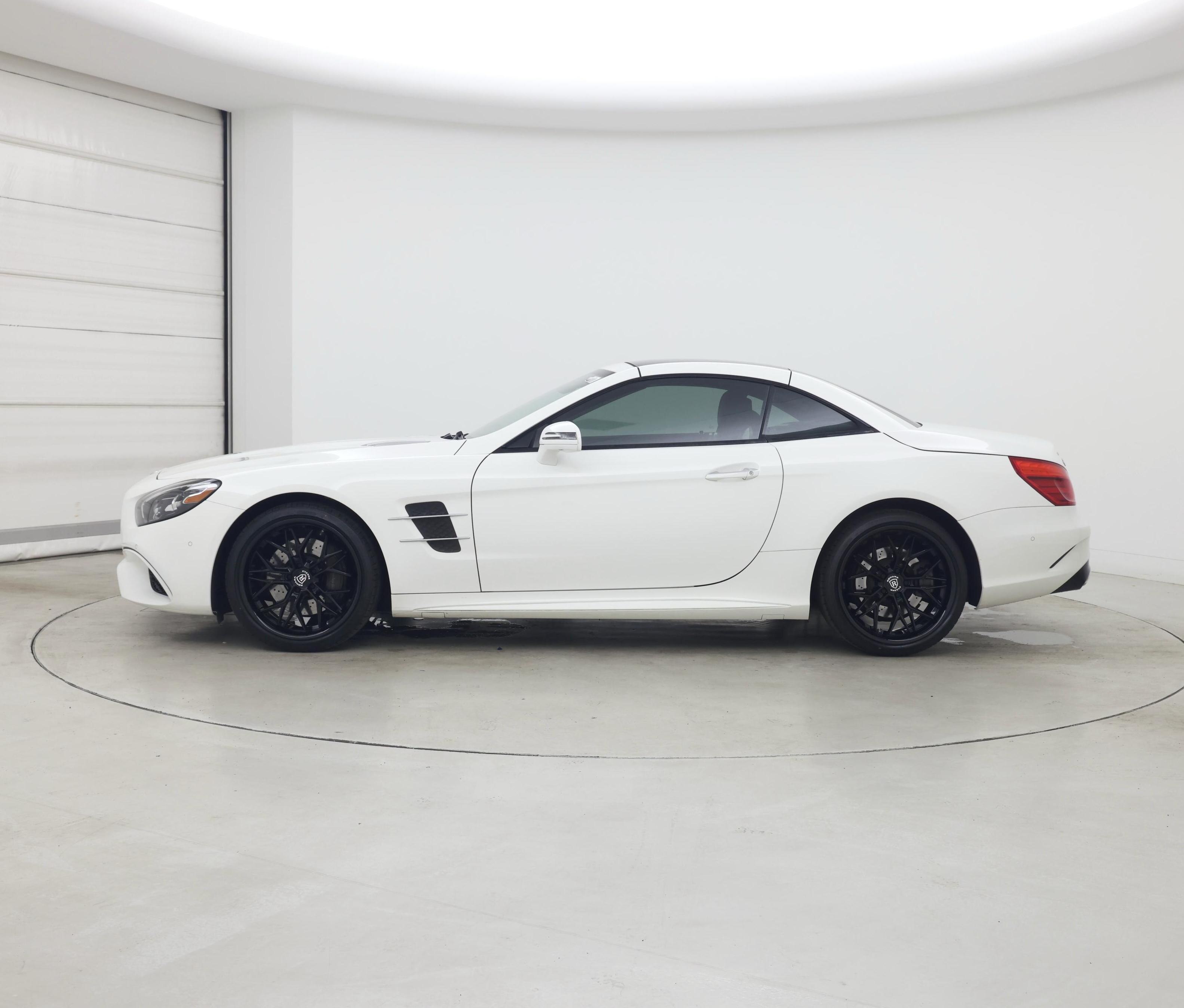 Thumbnail: 2018 Mercedes-Benz SL-Class - 3