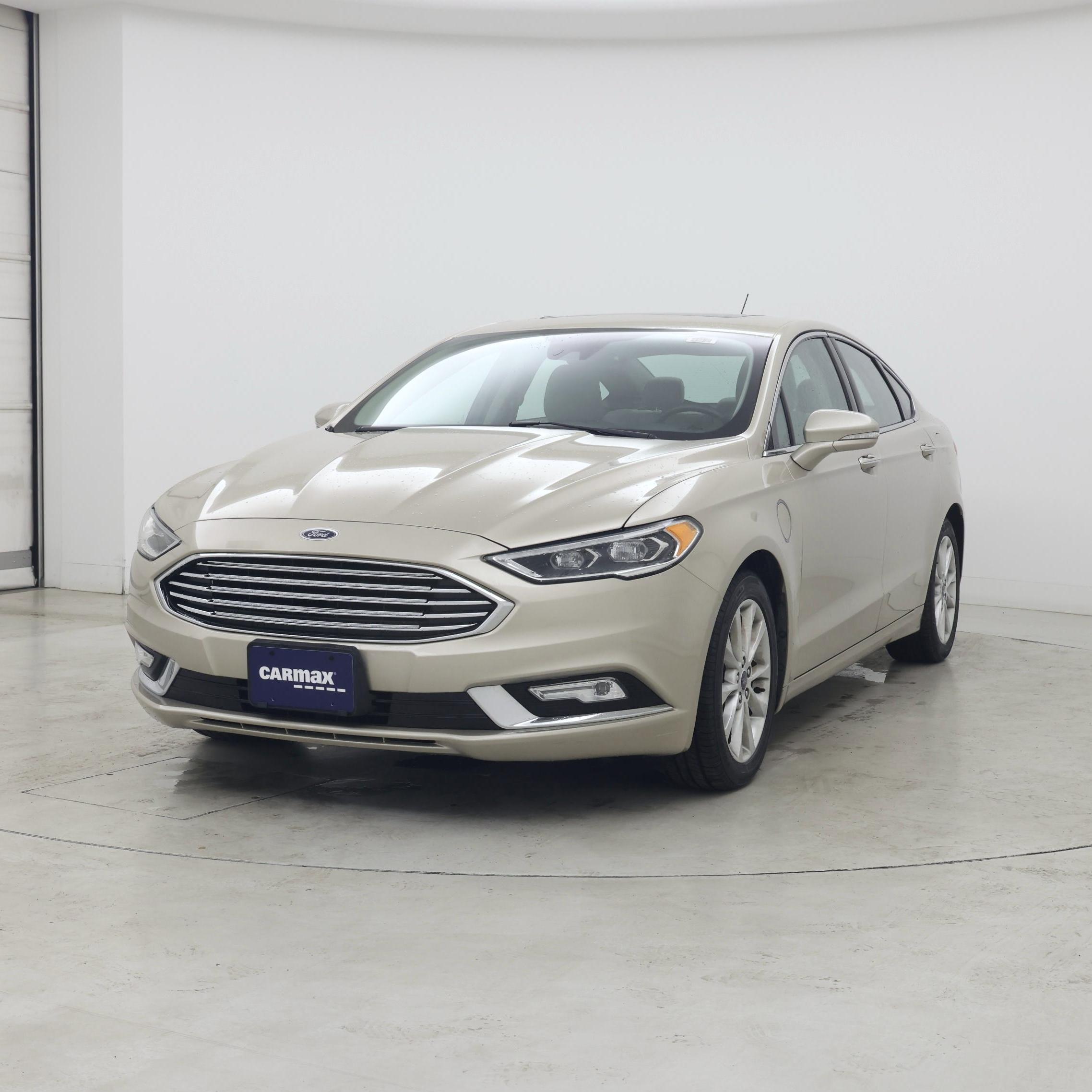 Thumbnail: 2017 Ford Fusion - 4