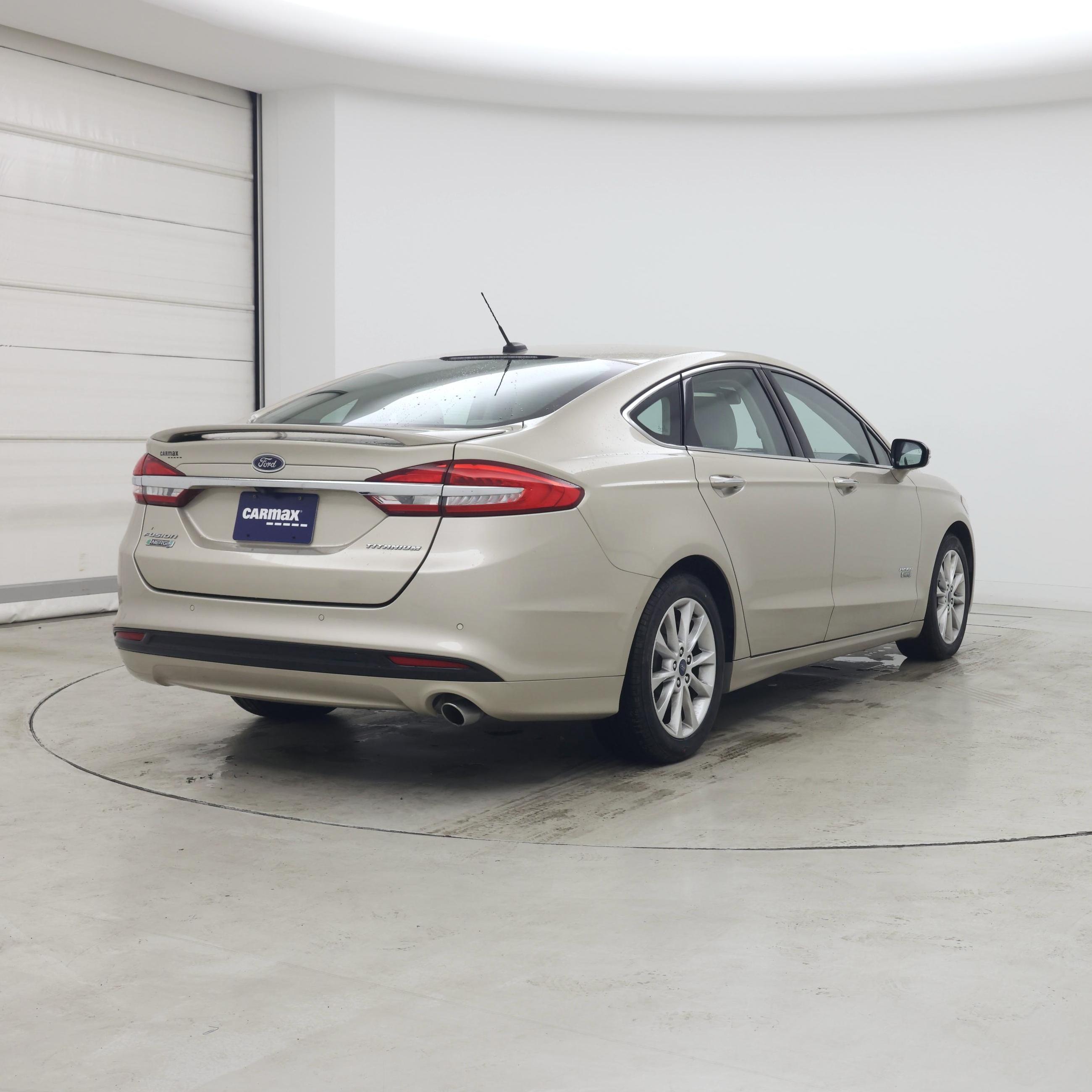 Thumbnail: 2017 Ford Fusion - 8