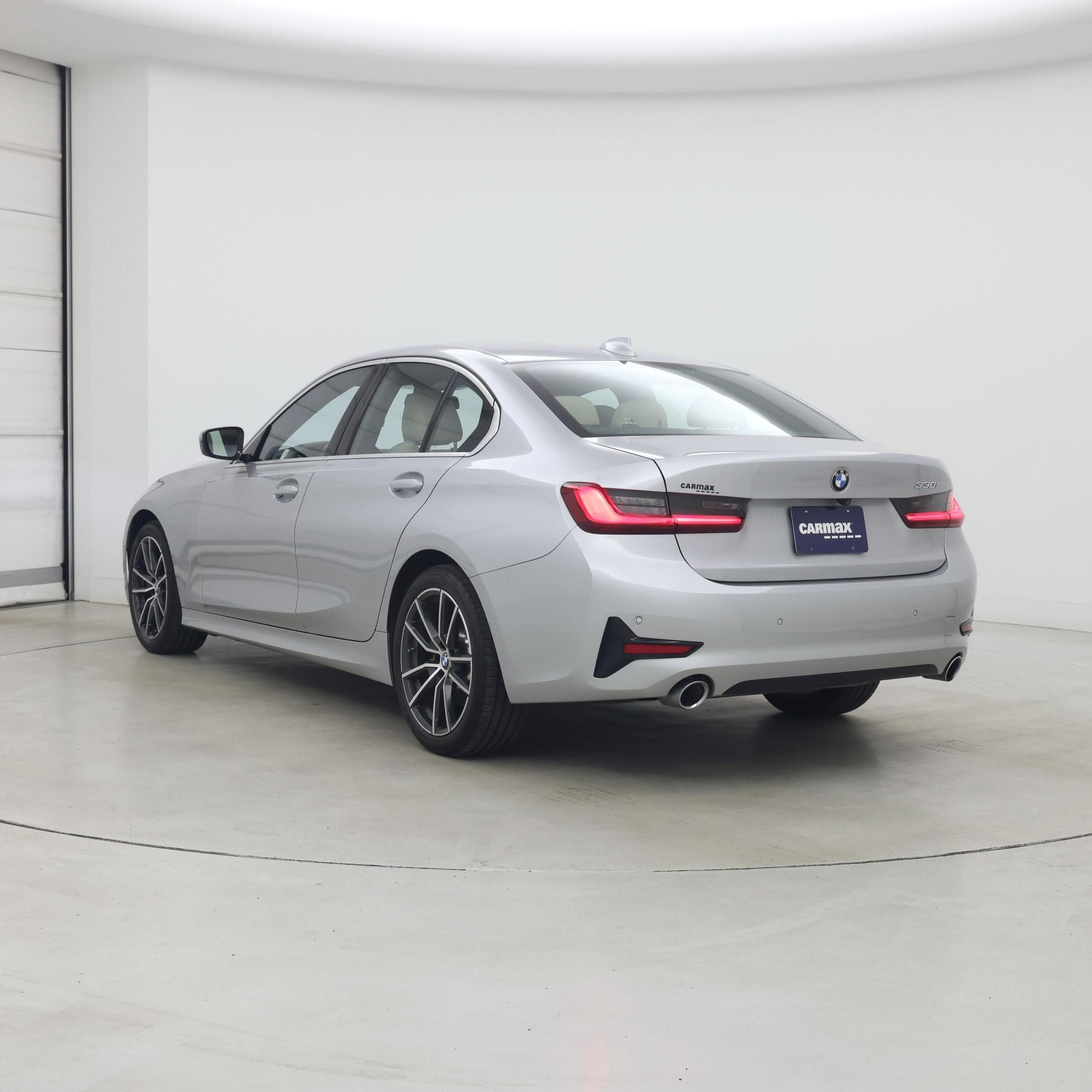Thumbnail: 2019 BMW 3 Series - 2