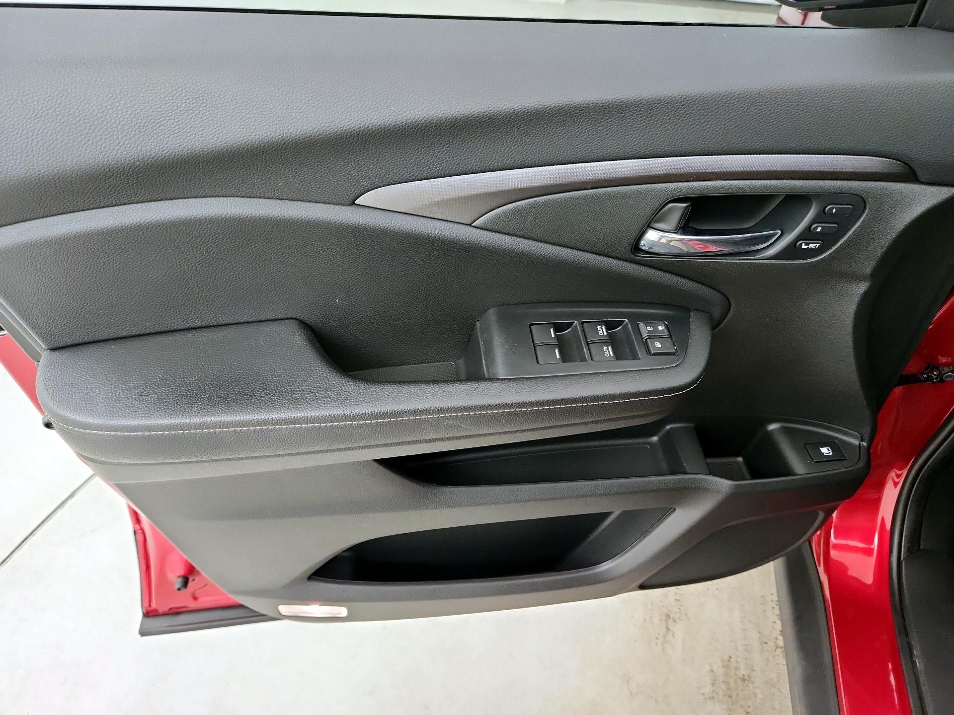 Thumbnail: 2023 Honda Ridgeline - 12