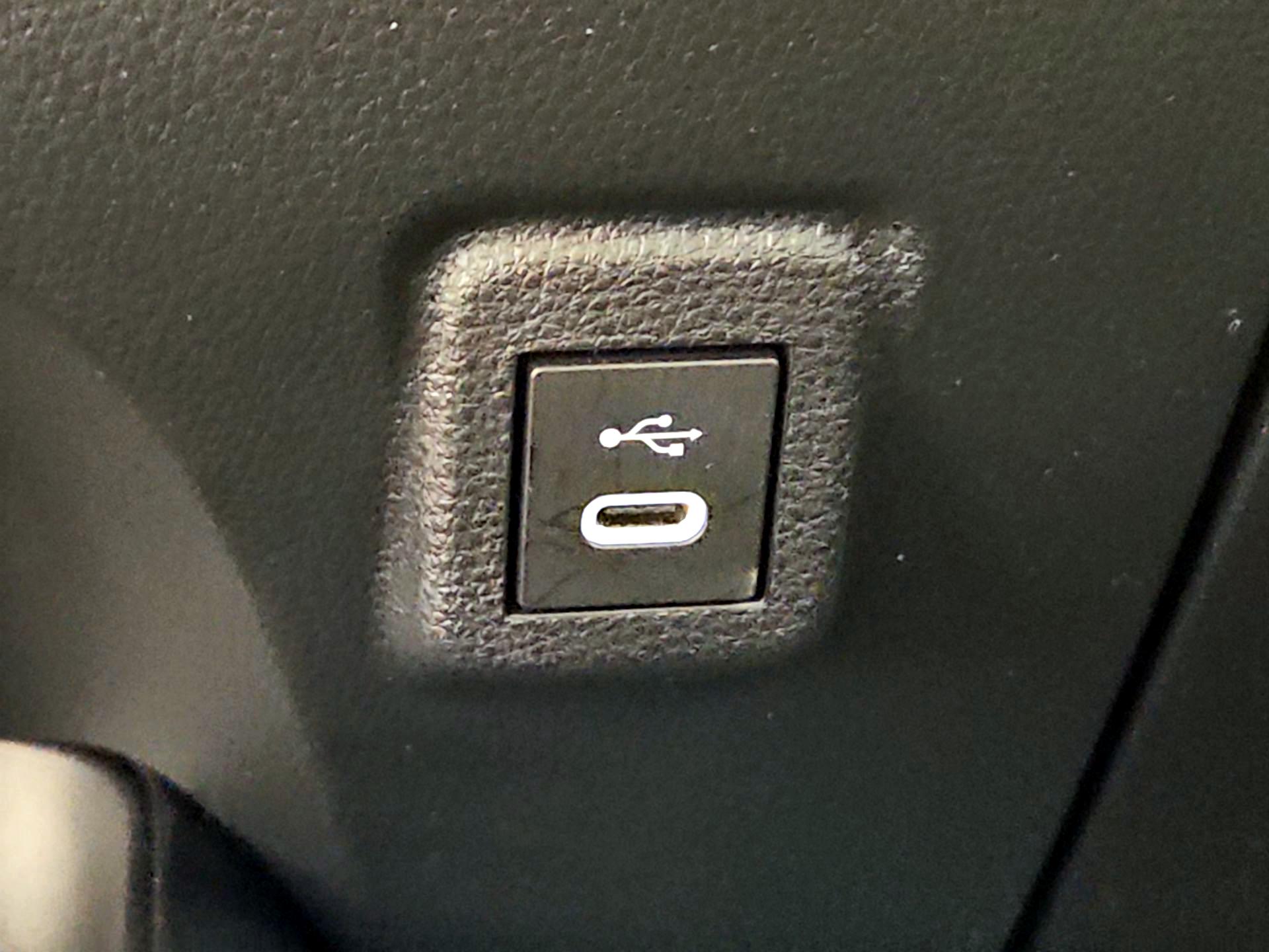 Thumbnail: 2024 Toyota Corolla - 18