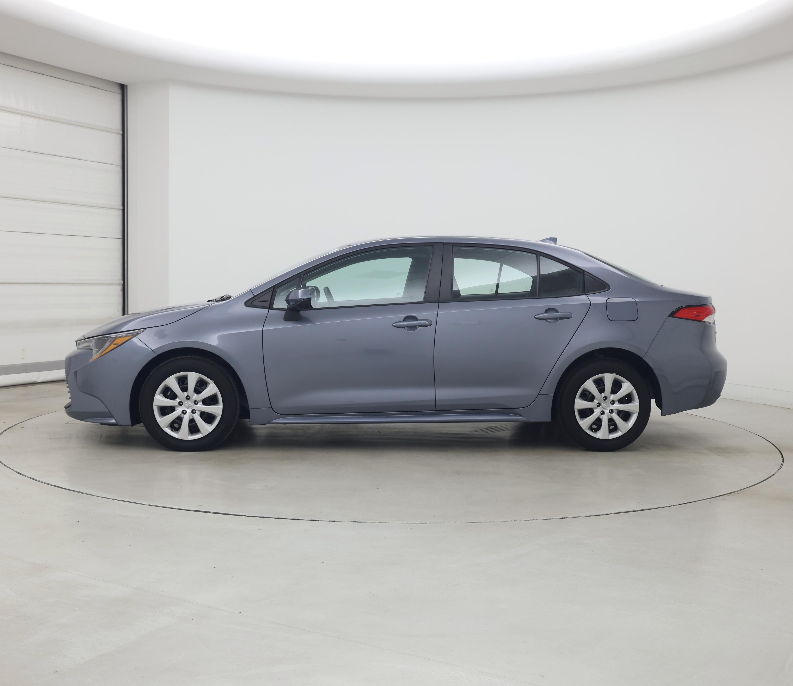 Thumbnail: 2024 Toyota Corolla - 3