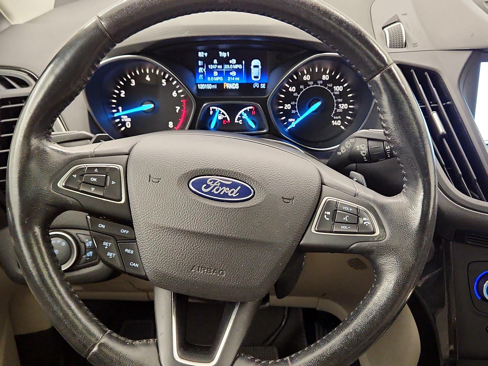 Thumbnail: 2017 Ford Escape - 10