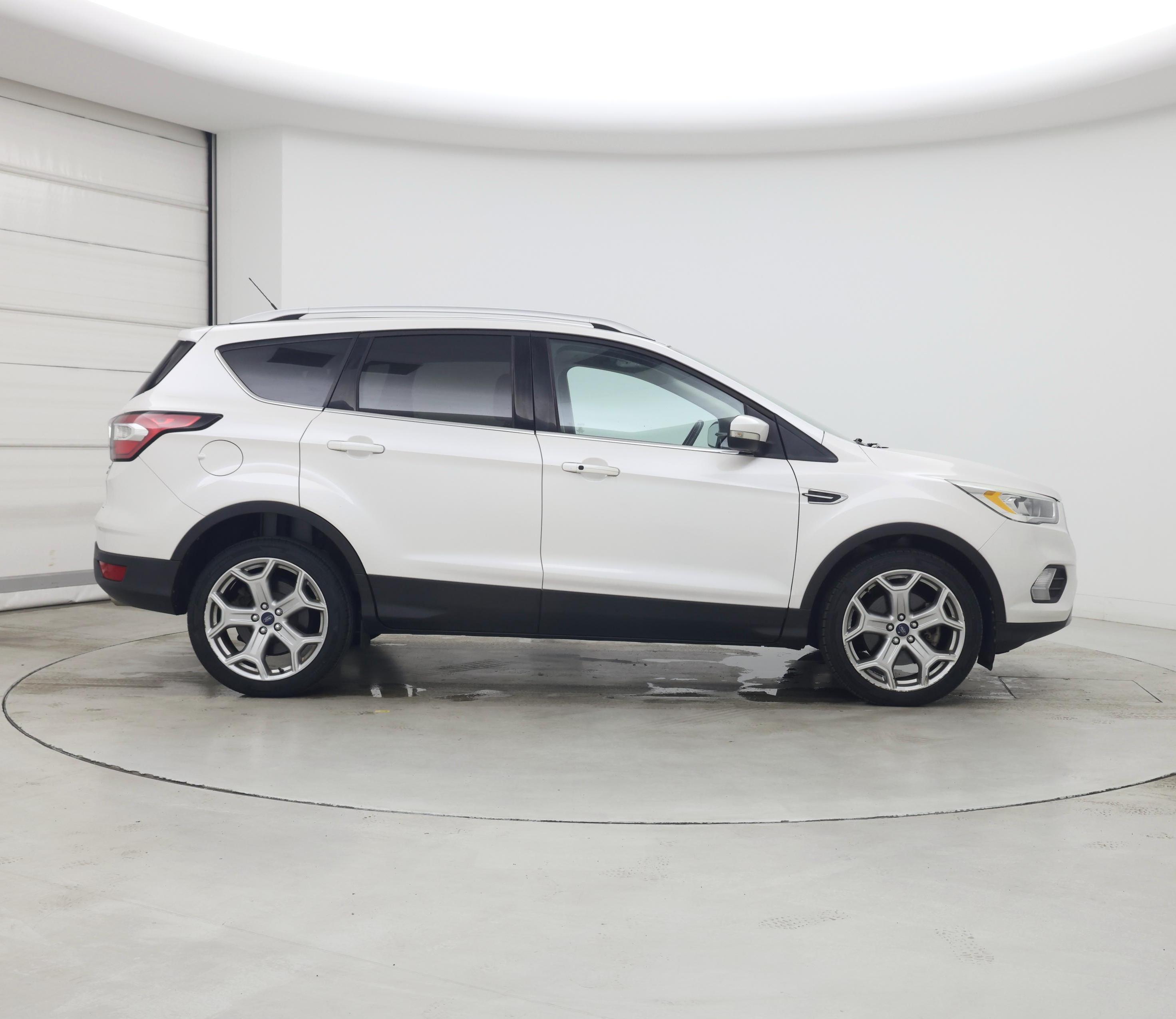 Thumbnail: 2017 Ford Escape - 7