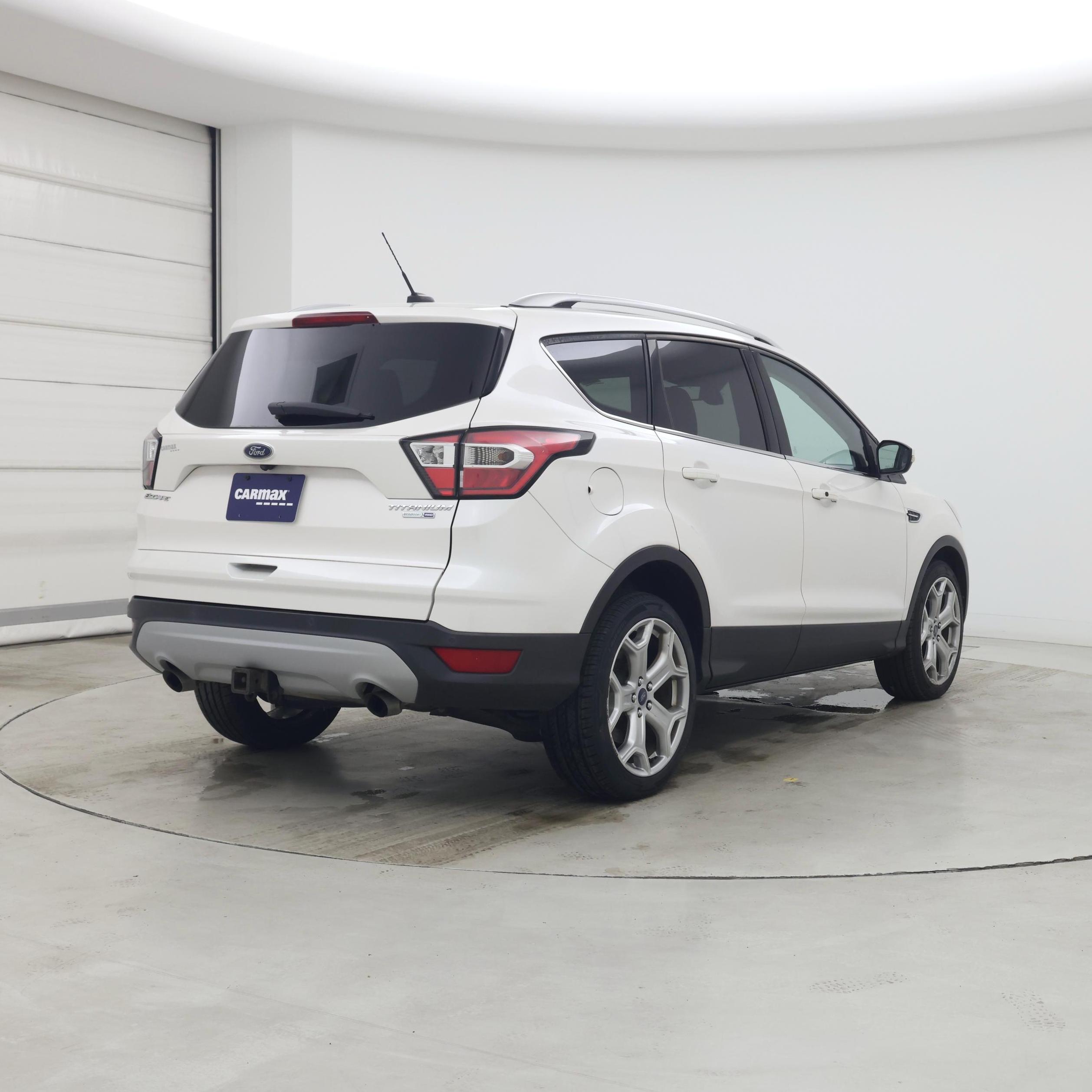 Thumbnail: 2017 Ford Escape - 8
