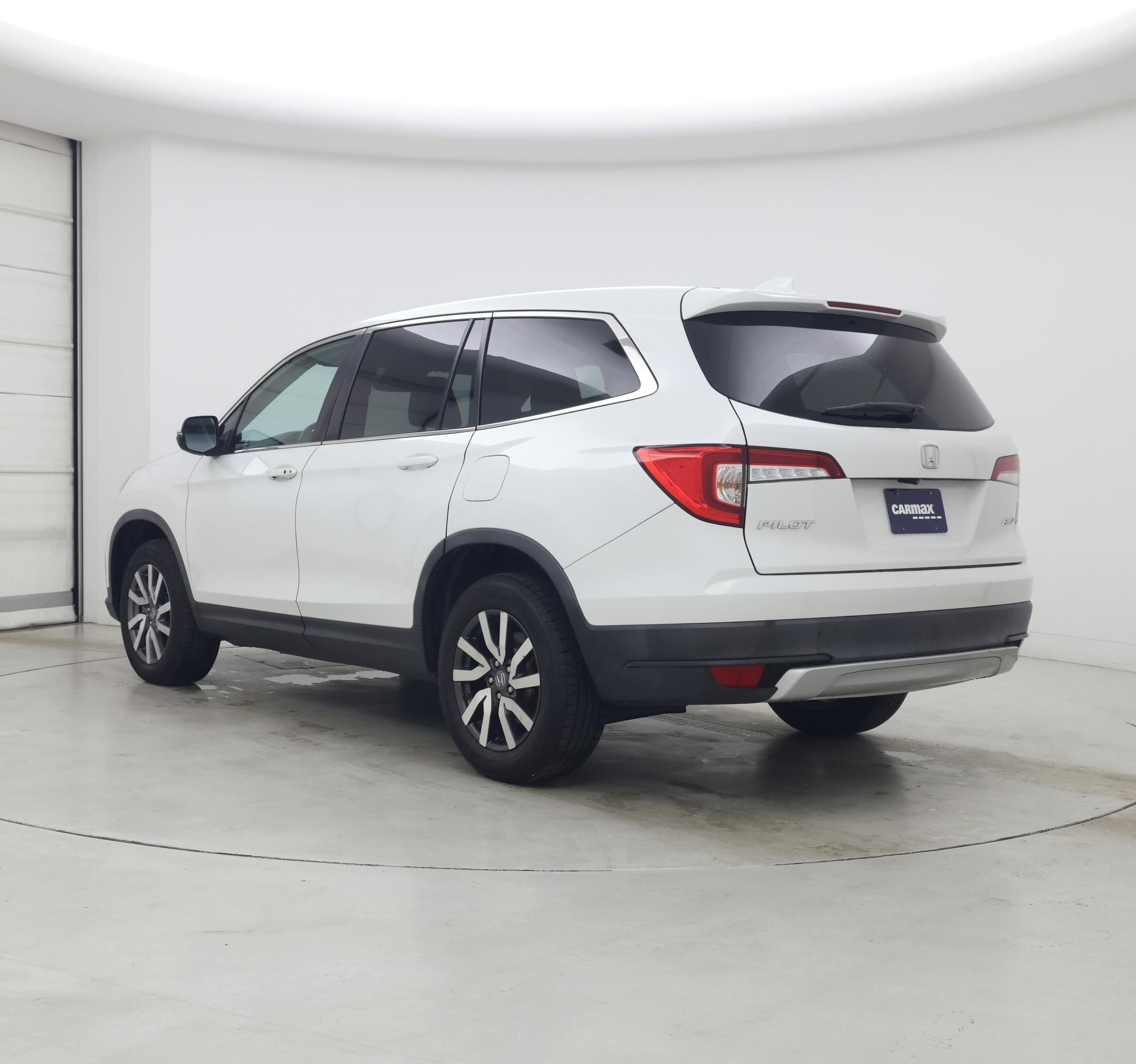 Thumbnail: 2020 Honda Pilot - 2