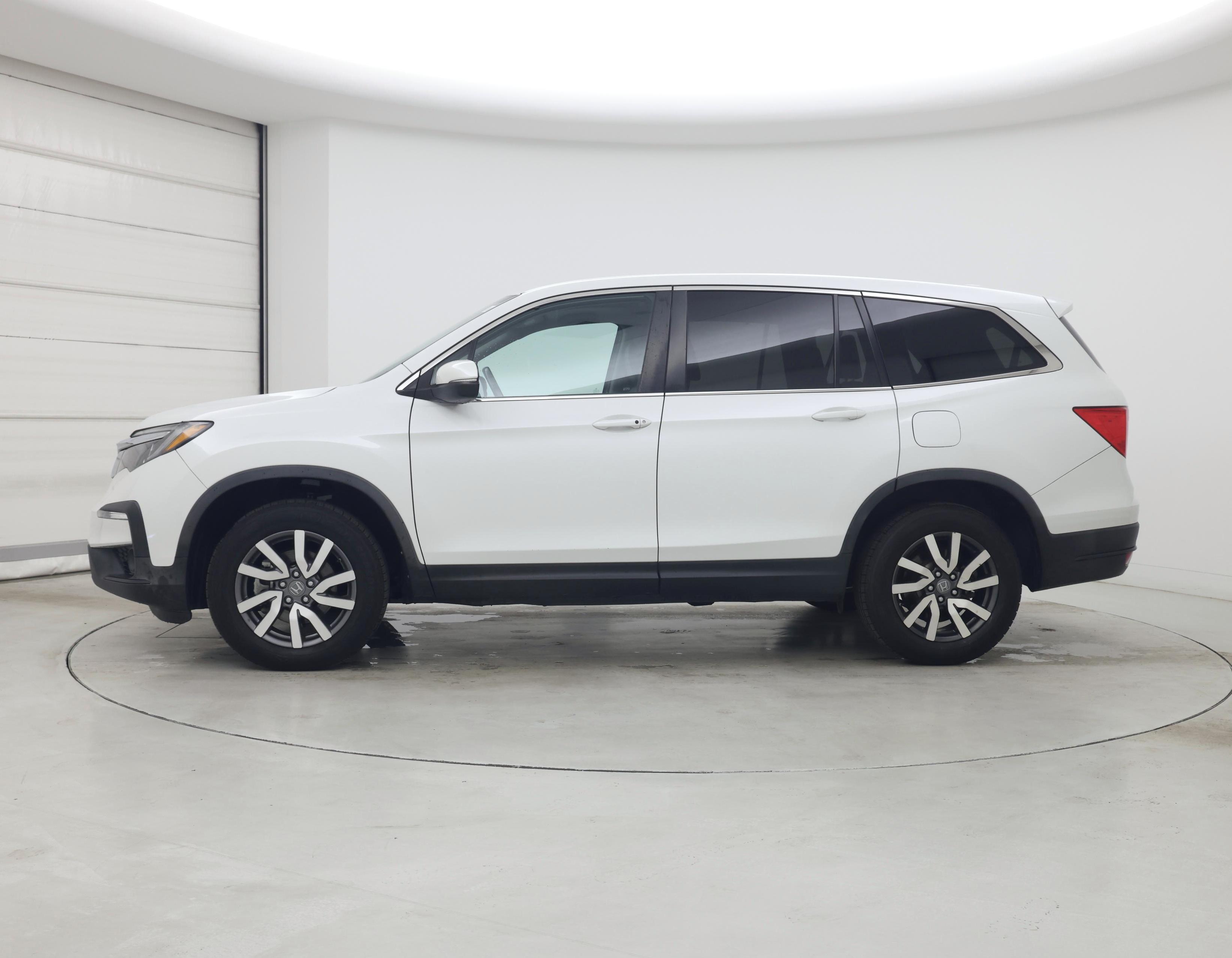 Thumbnail: 2020 Honda Pilot - 3