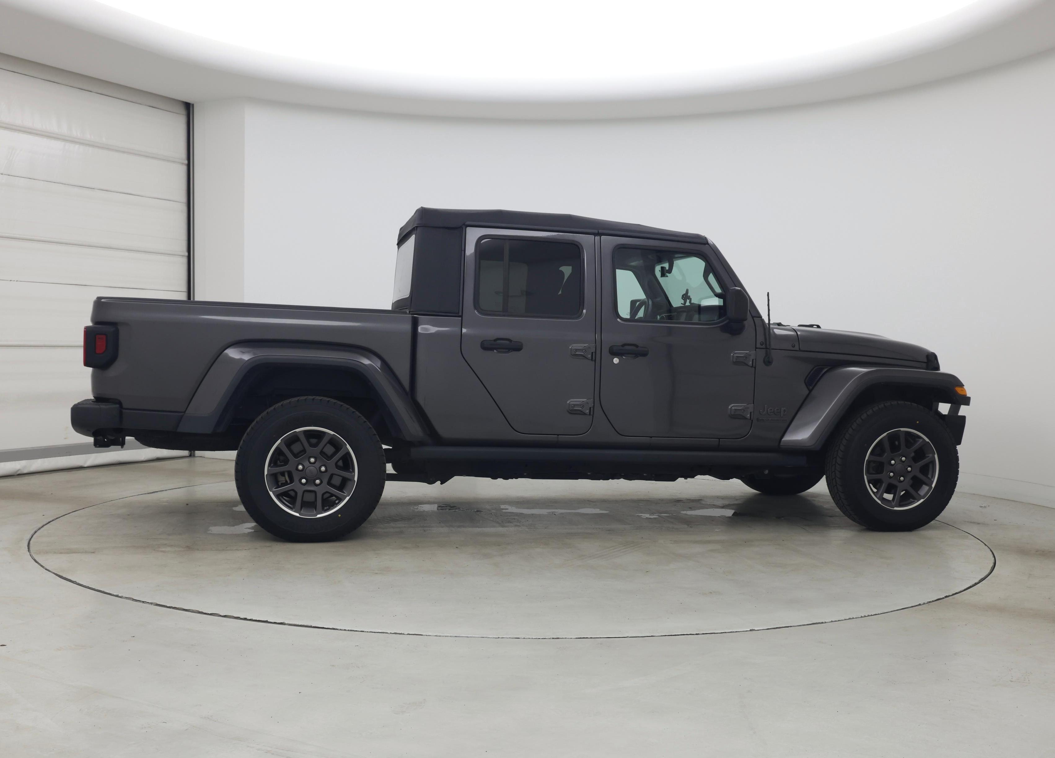 Thumbnail: 2021 Jeep Gladiator - 7