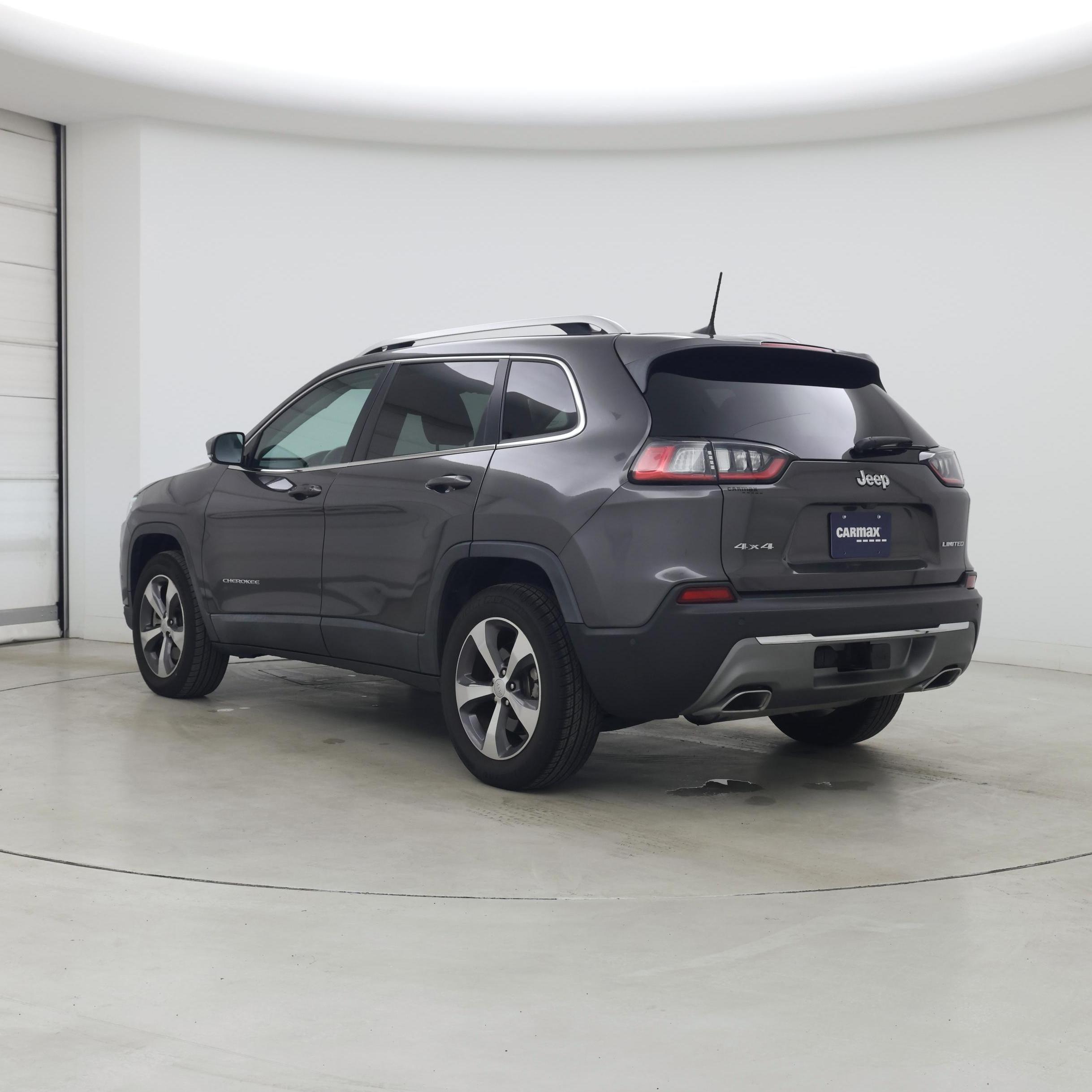 Thumbnail: 2019 Jeep Cherokee - 2