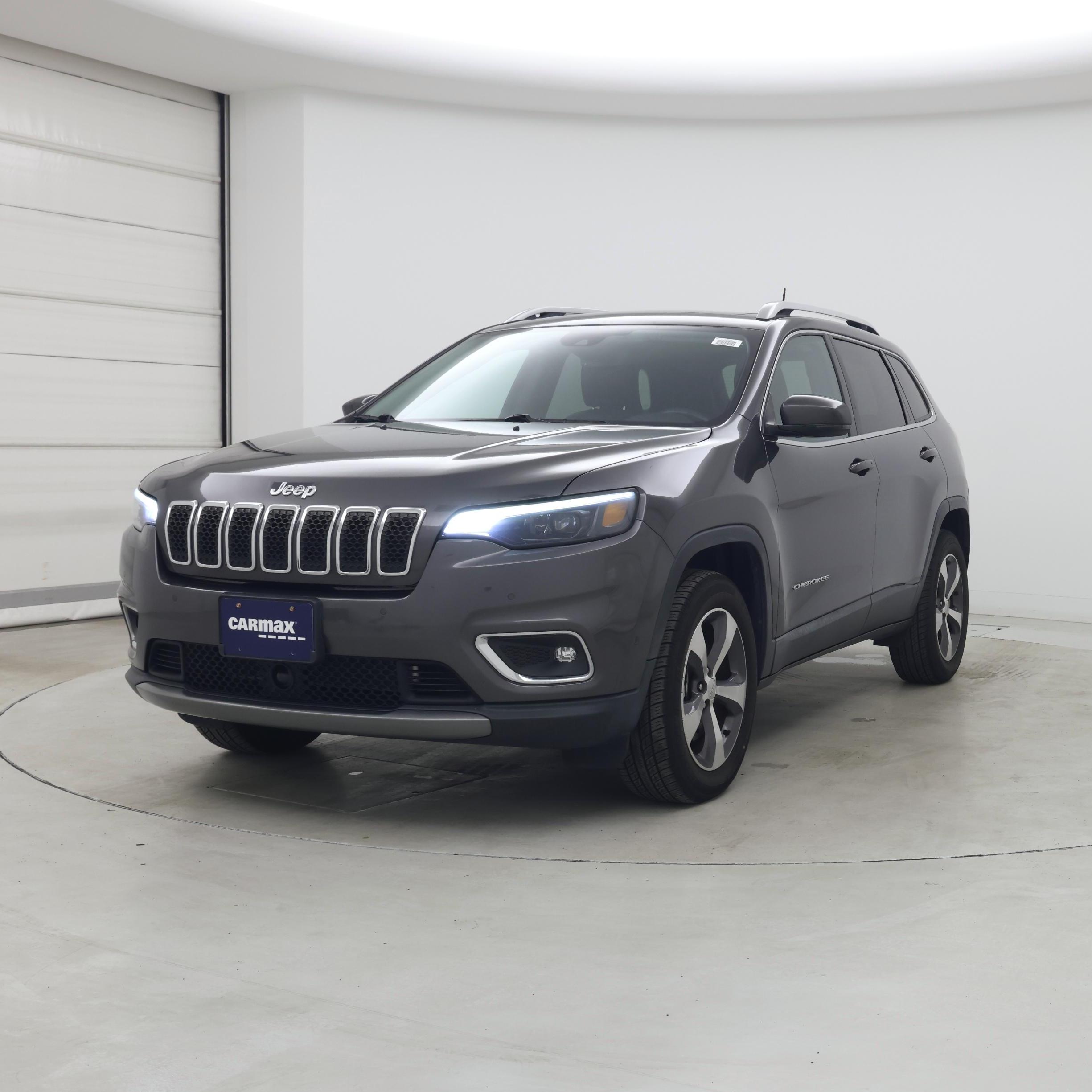 Thumbnail: 2019 Jeep Cherokee - 4