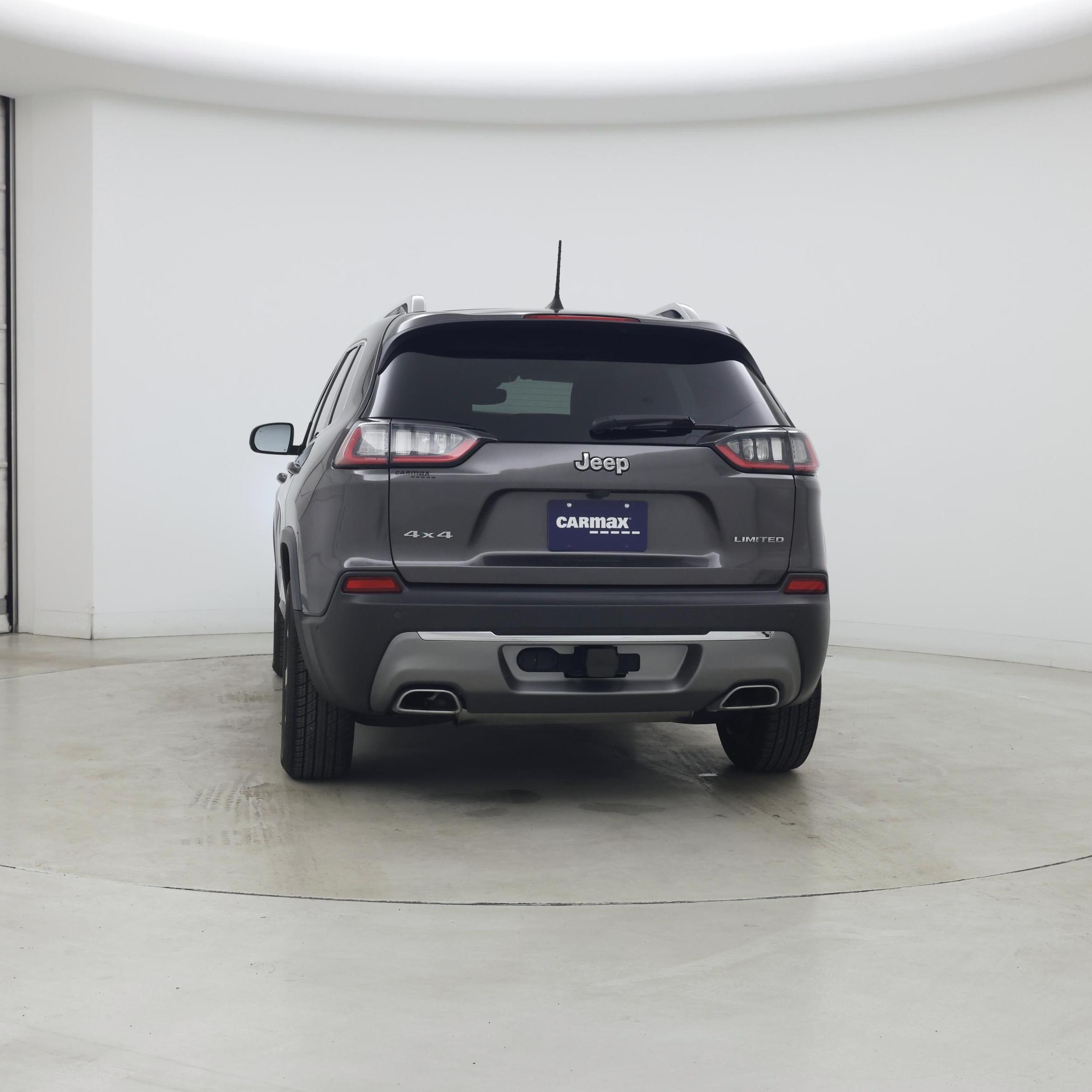 Thumbnail: 2019 Jeep Cherokee - 6