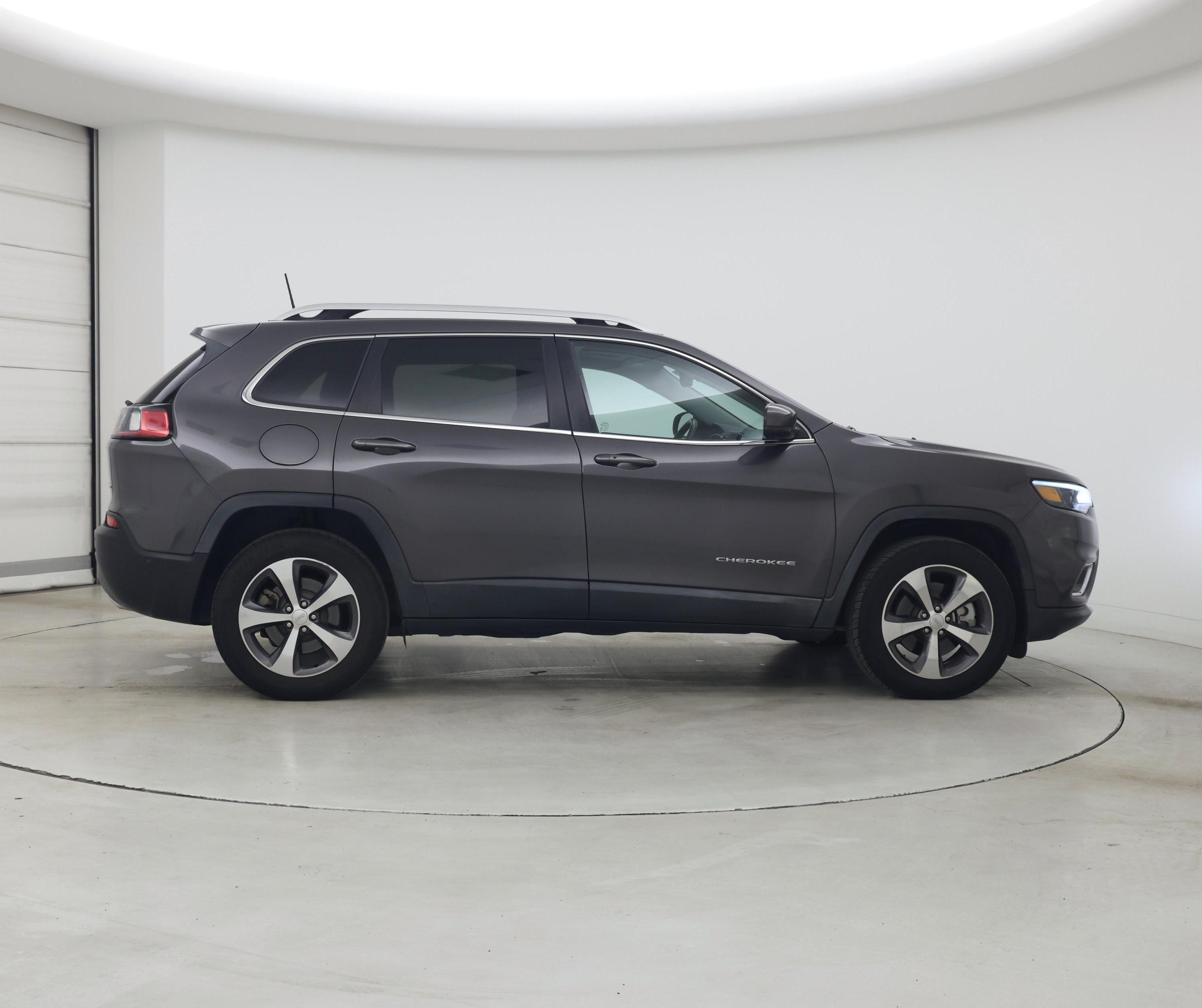 Thumbnail: 2019 Jeep Cherokee - 7